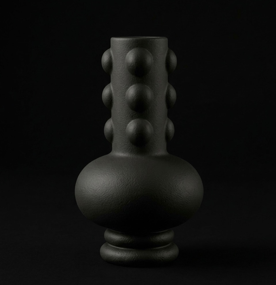 Joya Collection.
#gres #jewells #jarron #art