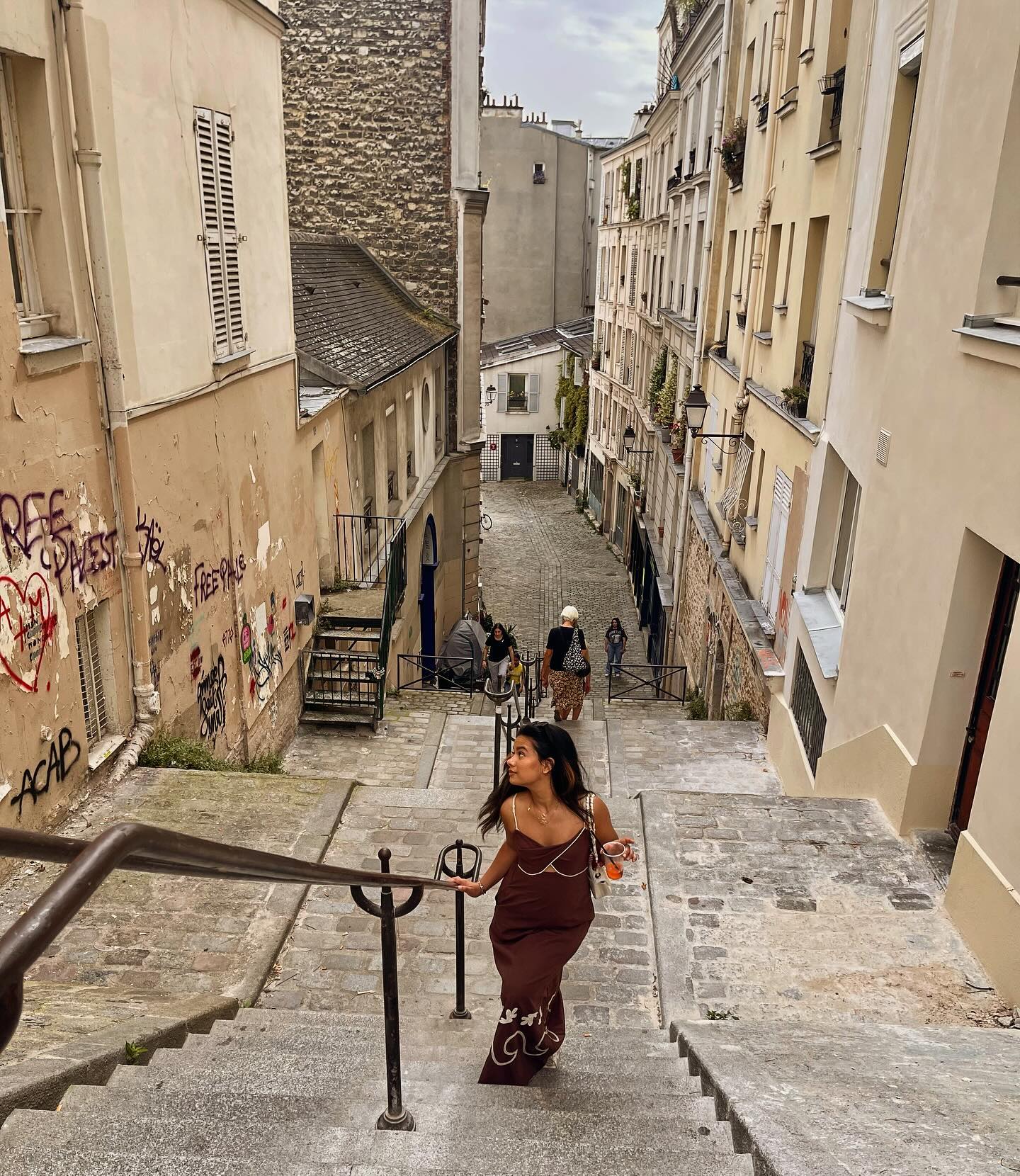 postcards from paris ๐