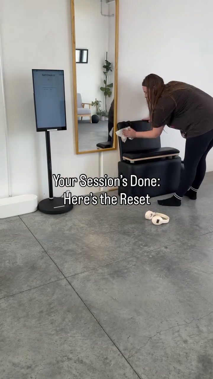Don’t skip this.
Reset your station:
✔️ Wipe down
✔️ Springs back
✔️ Props away
✔️ DreamPod on charge.
Takes 60 seconds. Makes a big difference.