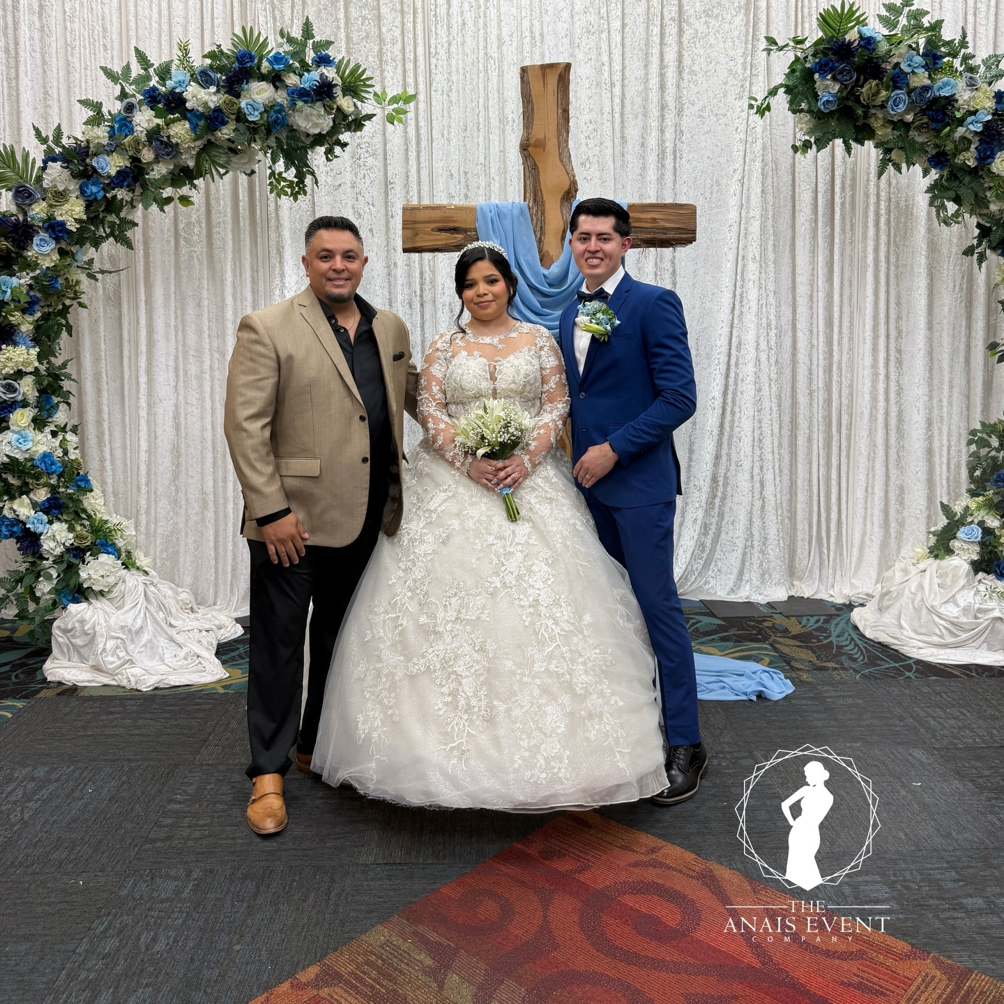 Pure joy. Timeless love. A perfect day 🤍
So honored to bring our couple’s vision to life and watch it all come together beautifully.
This is why we do what we do ✨
Congratulations to the newlyweds! 🥂
— @memodanais
#JustMarried #WeddingVibes #ClientLove #WeddingPlannerLife
#LoveInTheDetails