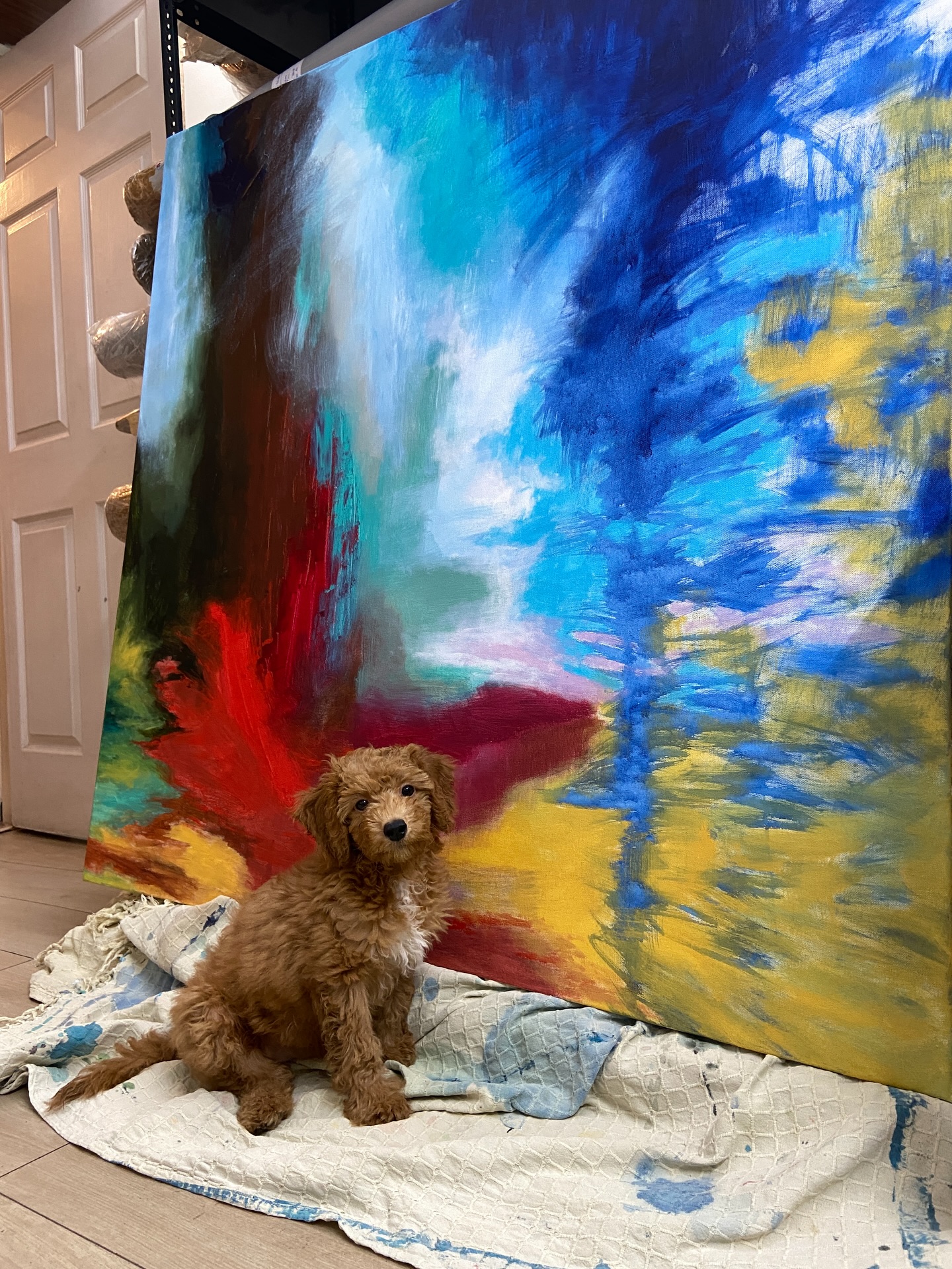 Introducing Sienna! He’s my new art studio assistant (under training) and takes his job very seriously. Here he can be seen inspecting all my tools and ensuring I’ve done a satisfactory job stretching a new canvas.
#artstudio #artiststudio #artstudiolife #artassistant #artstudiodog