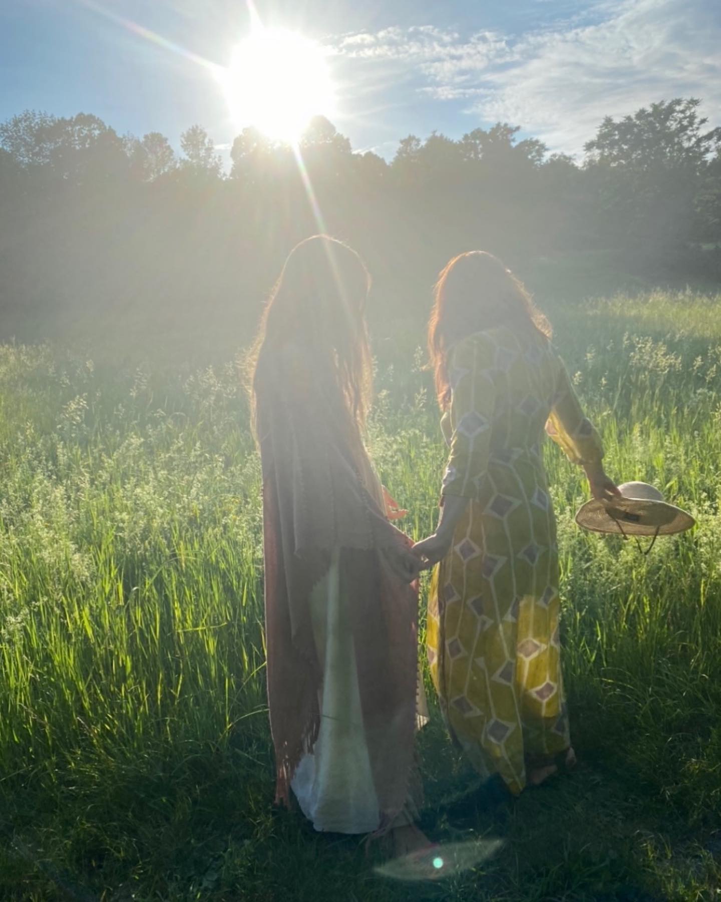 🌟💛💛🌟So appreciate the gift of the ongoing dance of sisterhood with the radiant @magdalena.yin As an architect, creative director, and ceremonialist, she is co-founder of the Assemblage, Paua and the Yin Institute. With degrees from the École Polytechnique in Switzerland and a Master’s degree from Columbia University, Magdalena has developed projects internationally. She is also an incredibly generous, kind and inspired friend and now Mama to the amazing Falco. We first met in 2018 when @schuylerbrown introduced us and we held a beautifully curated launch event, a Yin Book Club, for my novel Gaia Codex at the Assemblage in NYC. So grateful!
Some moments here from 2021 @RhineValleyFarm and in Ibiza in 2022 and 2023. Don’t miss the last video in the reel. A repost of a birthday tribute in 2021, this captures something glorious in Magda’s essence.
#MagdalenaSatori #sisterhood #Motherhood #MotherEarth #YinInstitute #gaiacodex