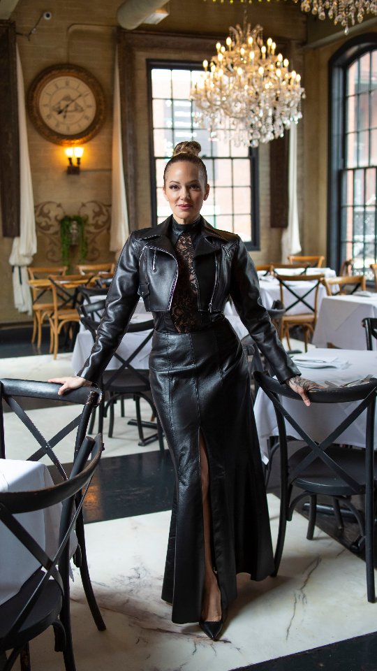 #BTS fun on set
Client: Northbound Leather @northbound.leather
Director: Jennifer Toole @jentoole
Make-up: Devan Green @grimmartistry
Make-Up: Sarah Taylor @sarah_taylor_artistry
Hair: Amber Fairlie of The Manor Salon @amberjeanhair @themanorsalon
Location: Caffino @caffinotoronto
Camera Assist: Michael Hodowany michaelhodowany
Talent:
Pastel Supernova @pastelsupernova
Evan Boutsov @dez_bootz
Surr @callmesurr___
Michael Seleski @michaelseleski
Sara Kabani @skiqkq
Euphemia Turner @et_gonehome
Brooke Ashby @ashbyink
Andrew Stewart @andrewfstewart
Savannah Rose @roseagami