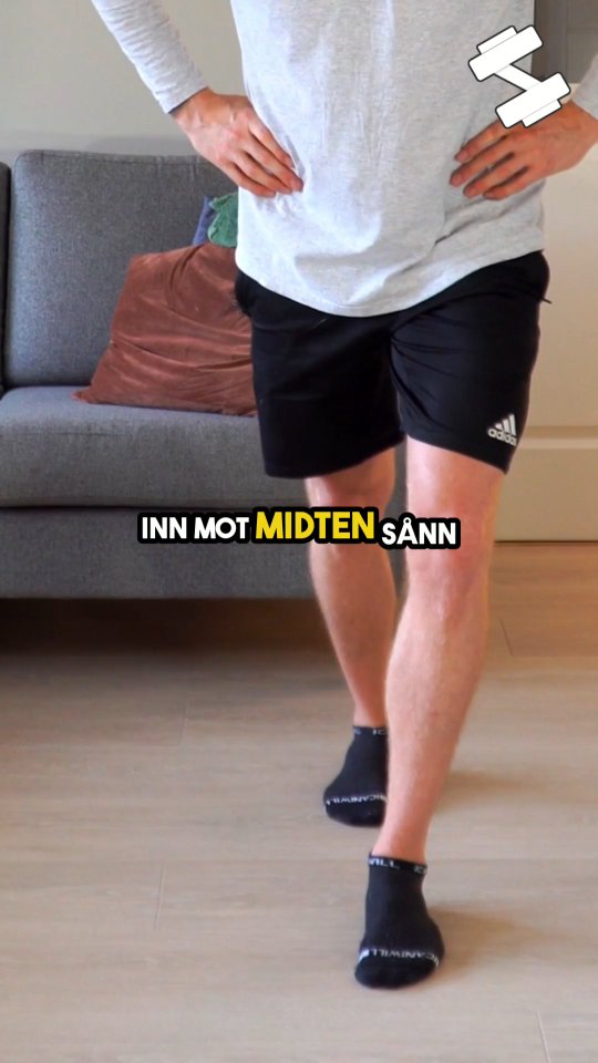 Balanseøvelse! Klarer du denne i ett minutt? 😄 #hjemmetrening #balanse