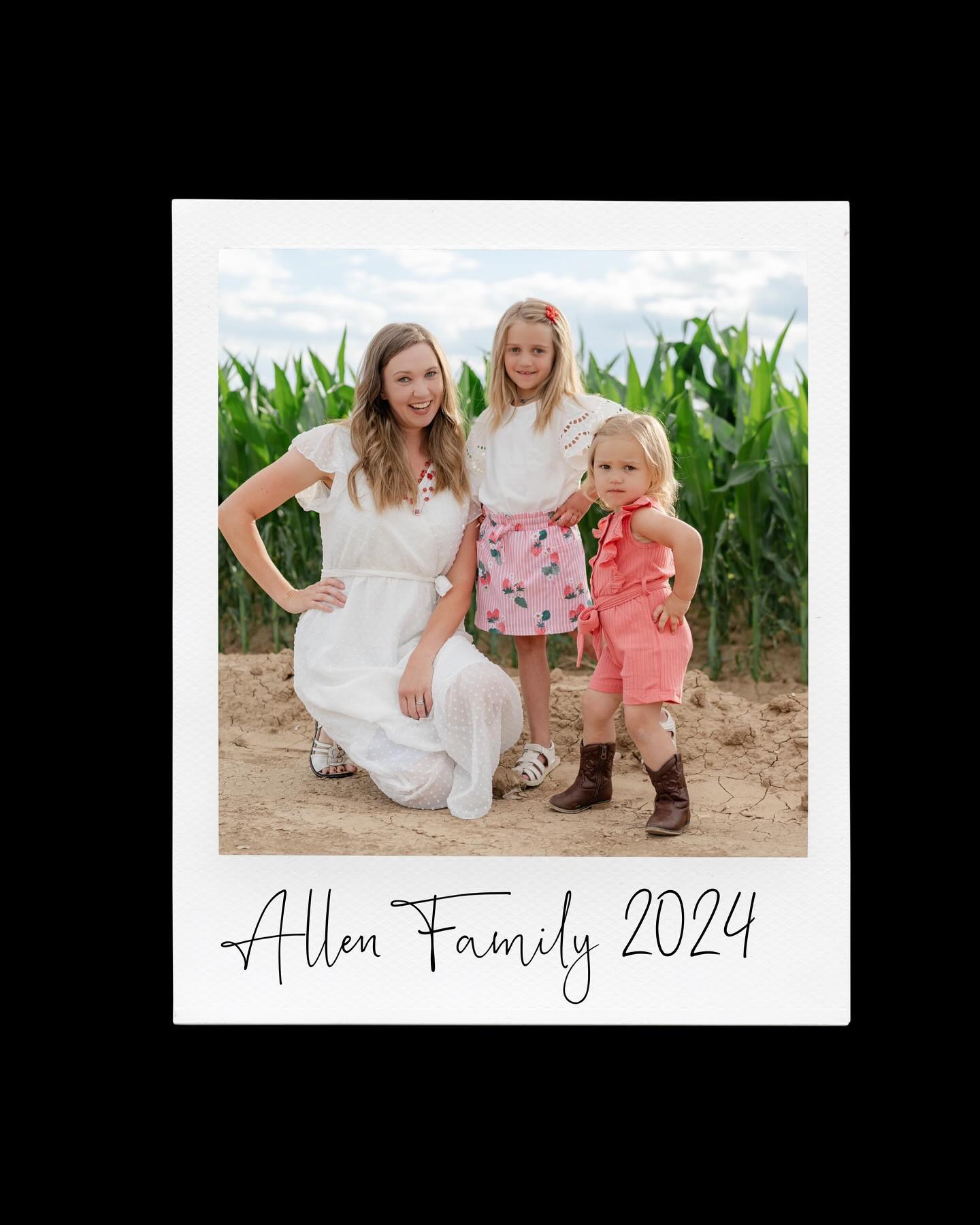 I love being able to photograph family and friends again and again! I love seeing everyone growing up.