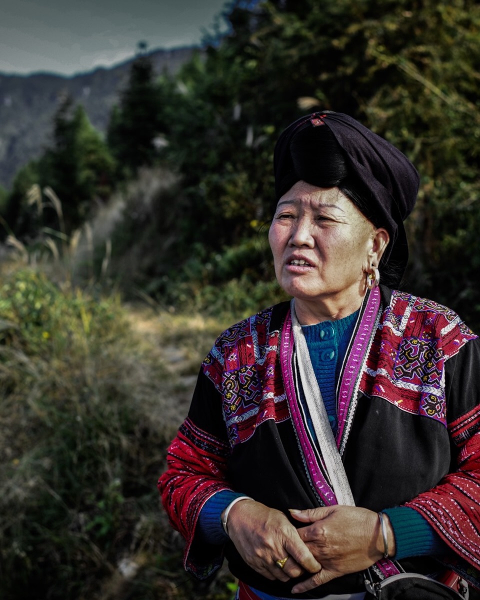 The entire village was swiped away by the earthquake. It just happened when people were getting up in the morning going about their business, no warning, no detection of seismic activity. All of a sudden the houses were just falling down the hill. She remember this day as it was today even though over 20 years passed already. She showed me the old fundaments of her house and other houses of her family and neighbors. Since then they moved down to the valley and believe in protection of thousand years old fairies that came down from sky, landed in the river and turned into stones.
#womenphotographers #gettyreportage #womenstories
