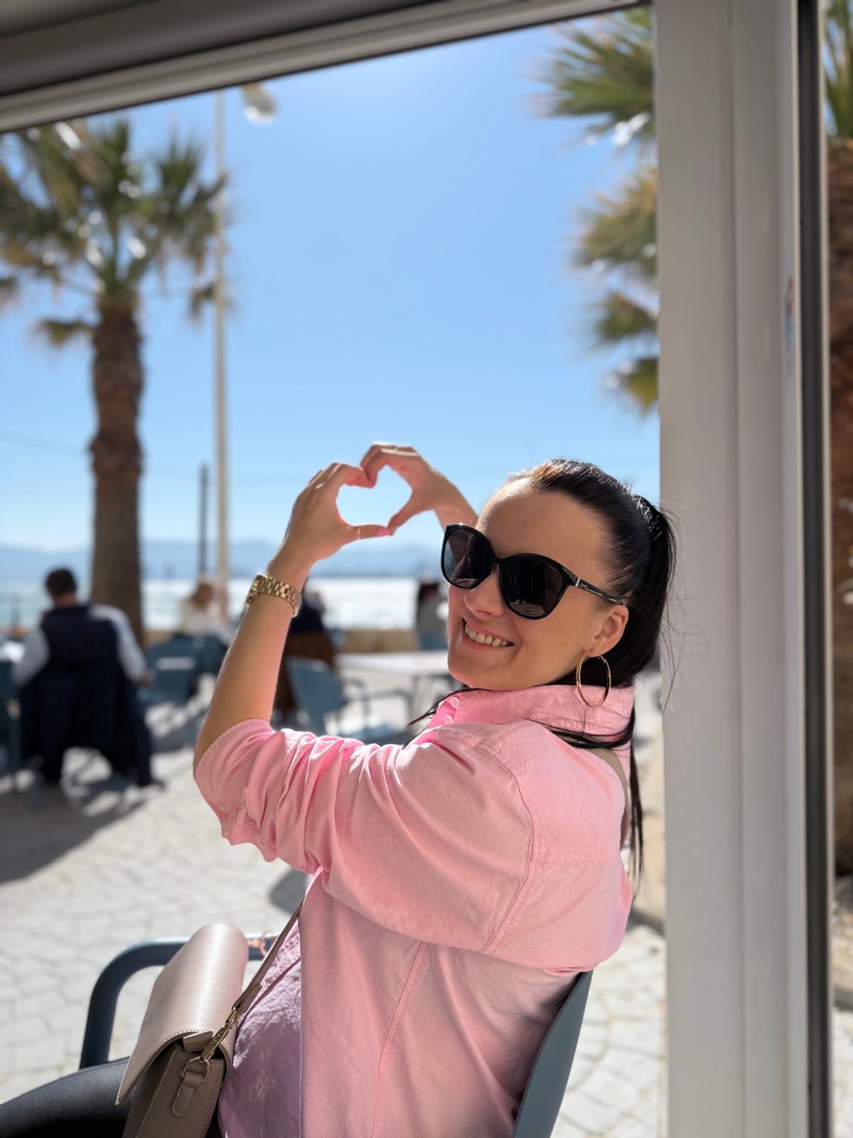 Life recently - busy and beautiful!
I eat tasty fruits 💛
I enjoy the rain at night 💙
I deal with everything in a new language ❤️
I go to the beach any time I want 🧡
I draw 🩷
But I miss tattooing soooo much… Looking for a new perfect place for the future projects so fingers crossed please! 🤞🏻
#lifeinspain #tattooartistinspain #valenciatattoo #valenciatattooartist #tattoostudiovalencia