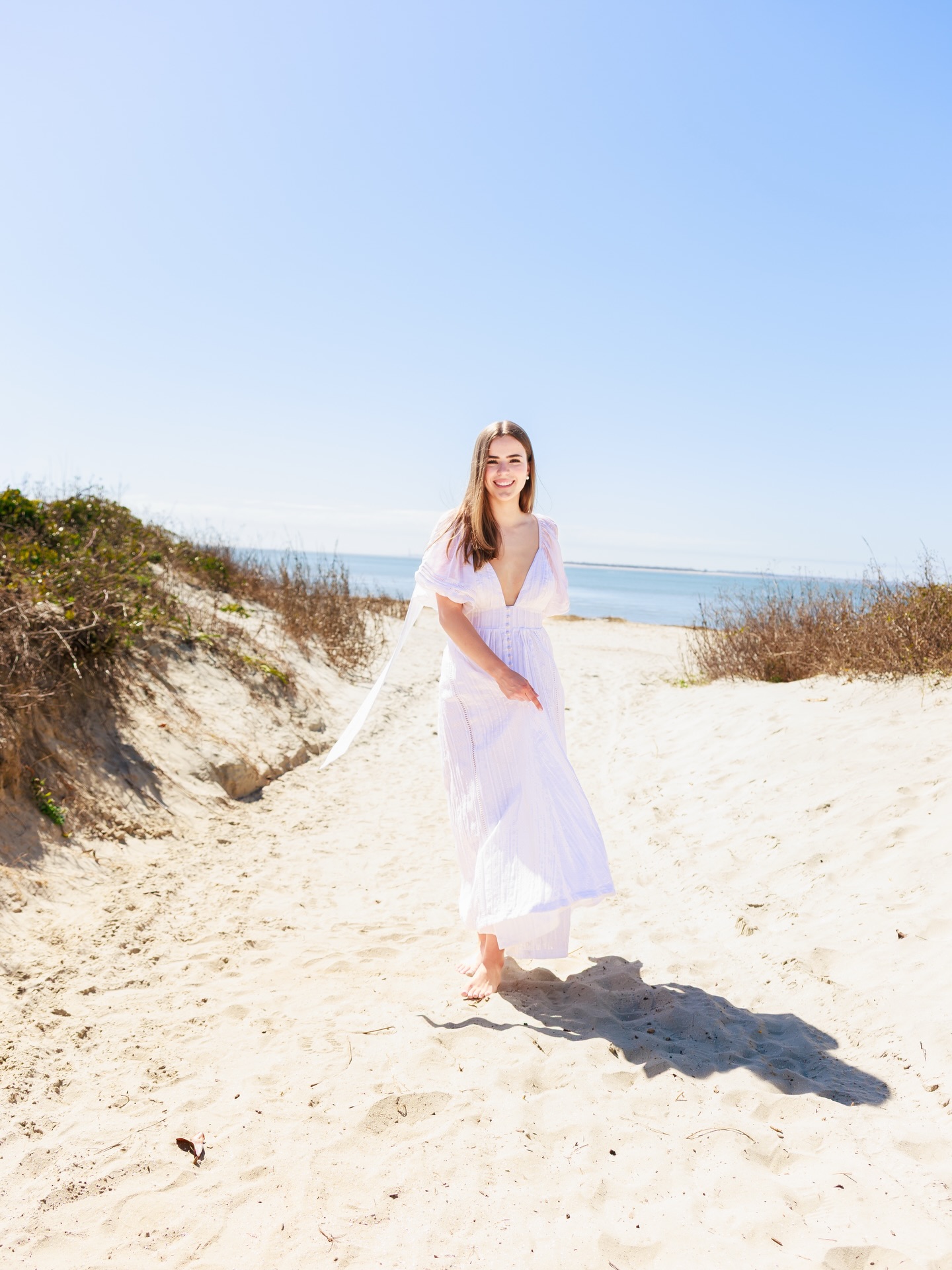 Golden hour, salty air, and a milestone worth celebrating 🎓🌊
Whether you’re wrapping up your senior year or stepping into your next chapter, let’s capture this moment in a way that feels authentically you.
I’m offering sessions designed just for seniors + graduates—complete with up to an hour of shoot time, multiple outfit changes, and the flexibility to meet at your favorite beach/location or right on your campus. 🏫
Think relaxed, natural, and full of personality—photos you’ll actually love looking back on. 🤍
Spots are limited, so if you’ve been thinking about booking, this is your sign ✨
Message me to reserve your session!
More info on my site! Destinyruthphoto.com
#senior #seniorphotosession #scphotography #columbiascphotographer #charlestonsouthcarolina
