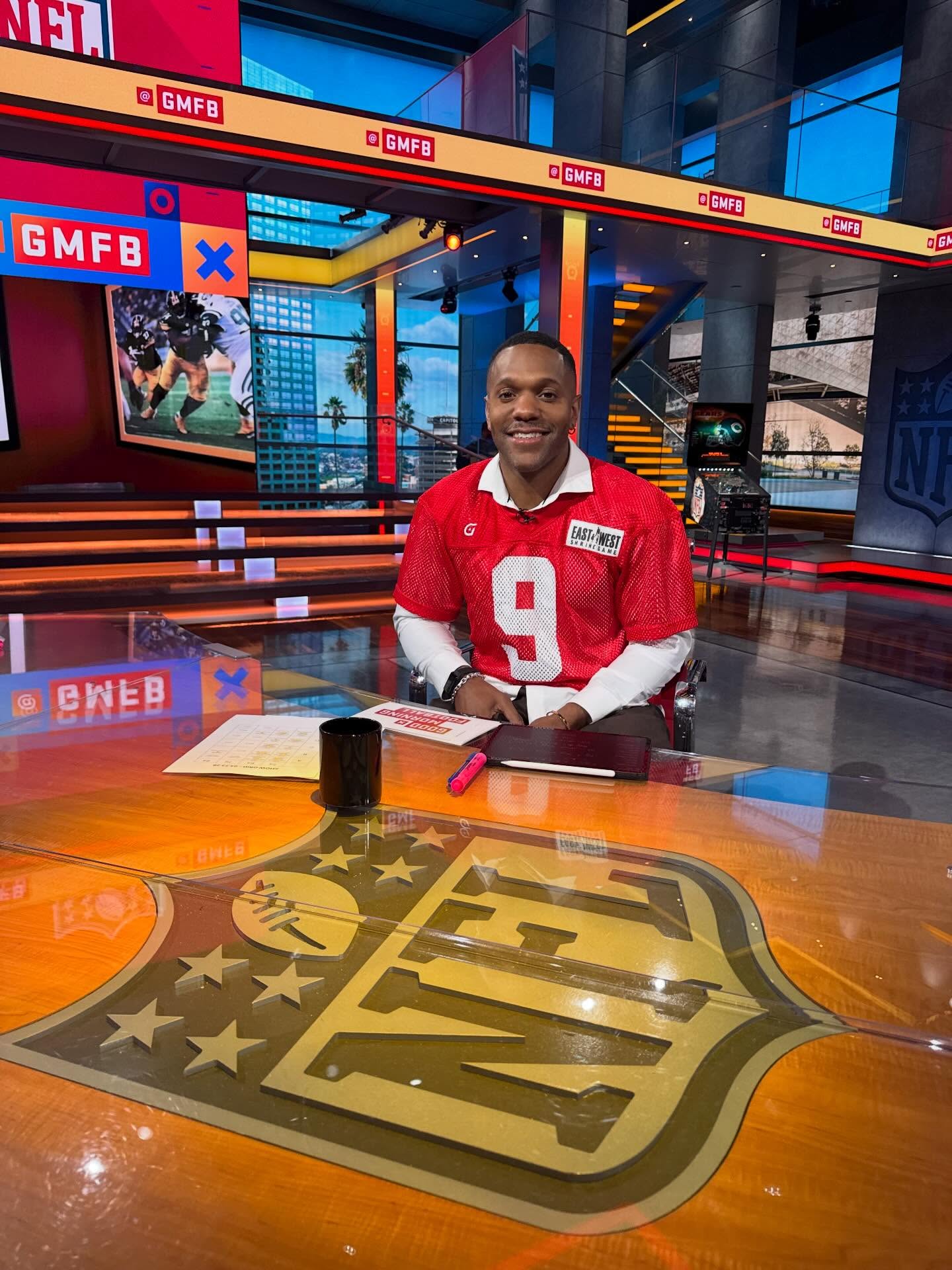 Making moves 🤝🏈 our guy @rodmcleod4 crushed it this morning on @gmfb 📺 clock this man’s star, cause it’s on the riseeeeee 🔥 #APBrandGroup