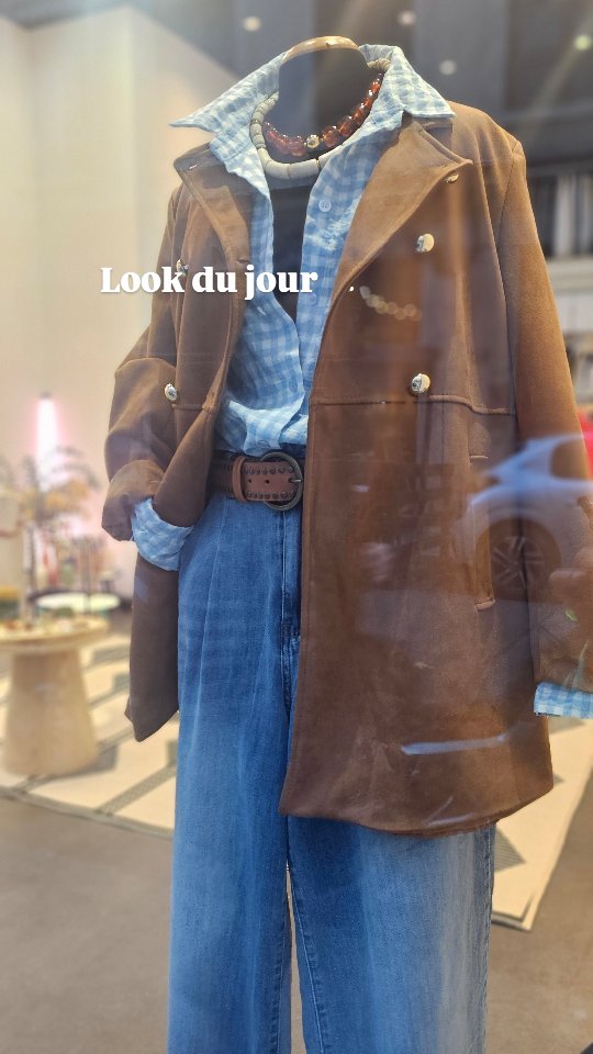 Nouvelle collection printemps 2026 🌸
Les essentiels de la saison , un look facile à porter .
📸 Veste Elie 79€
Chemise Brigitte 49€
Jeans Diego 65€
Ceinture Oli 95€
Colliers Quaia
⚡️Un coup de ❤️?
Rdv en boutique du mardi au samedi
📍32 rue Ney Lyon6
💌 Infos en MP pour les ventes à distance