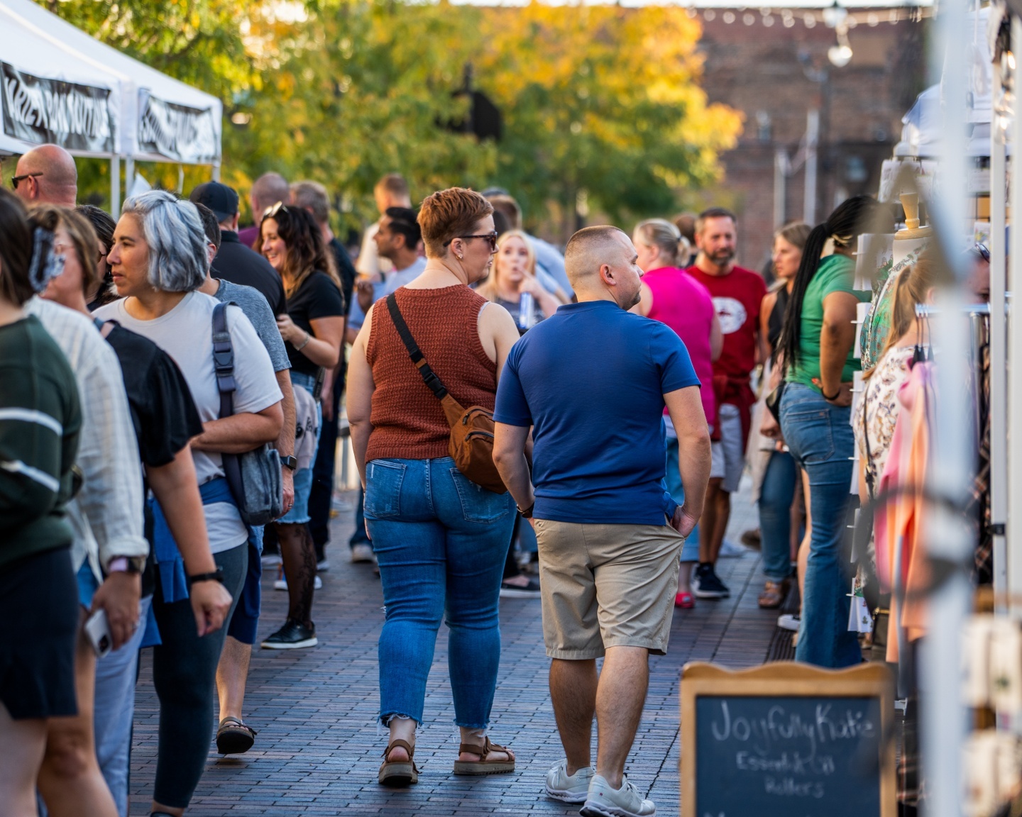 The weather is looking perfect for our first Bottleworks Market of the year! Join us this Saturday, May 18th from 11am - 7pm here in the Bottleworks District for incredible artisan crafts, handmade goods, vintage clothing and art from dozens of local vendors and our friends around the District ✨
Refuel with a bite from @thegaragefoodhall and grab a drink from the bar while you stroll down Carrollton Ave to snag that one-of-a-kind item you've been looking for.
Keep in mind parking and traffic as you plan your trip to the District. There are several lots and a parking garage on site, and we strongly encourage you to utilize ridesharing services as well. Or take advantage of the sunshine by biking or walking! ☀️
The Bottleworks Market is free for all ages, and your four-legged friends are welcome outside too. So gather the whole family and we'll see you here on Saturday for the perfect day of shopping and dining!