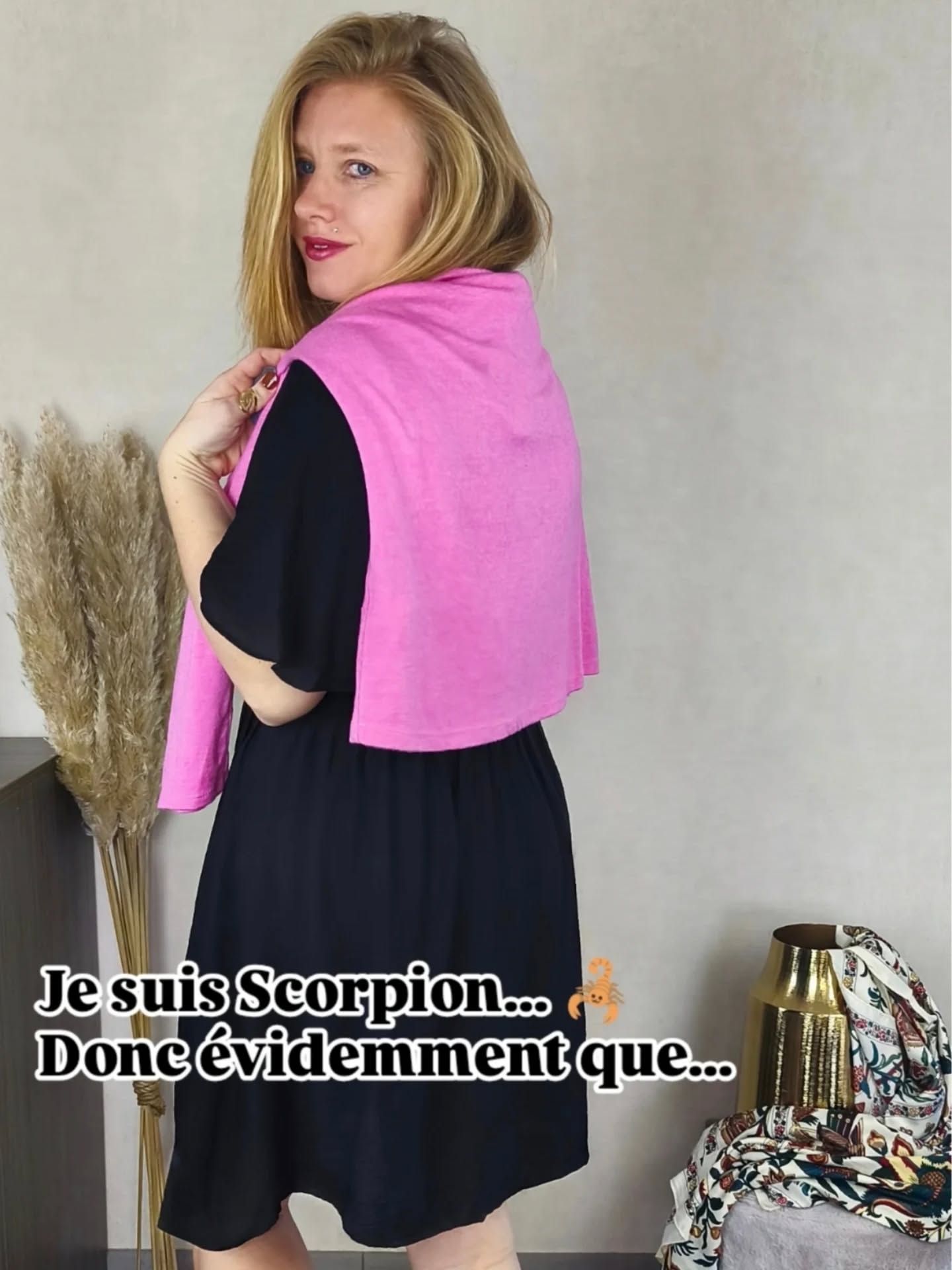 Team Scorpion... Vous êtes là ?! 🦂
Je suis Scorpion... Donc évidemment que je ressens tout à 1000% 😅🔥
Entre intensité, loyauté et p'tit côté mystérieux... Disons qu'on ne fait jamais les choses à moitié 🫢🤍
Toi aussi tu te reconnais ?! 😏
Ou tu connais UNE scorpion comme ça ?! (On sait toutes qu'il y en a une 😜)
.
.
Dis moi ton signe en commentaire ?! 👇
Joue le jeu ! Je fais le reste 🤫
.
.
.
#signeastro #confianceensoi #femmepassionnée #mooddujour #vibesdujour