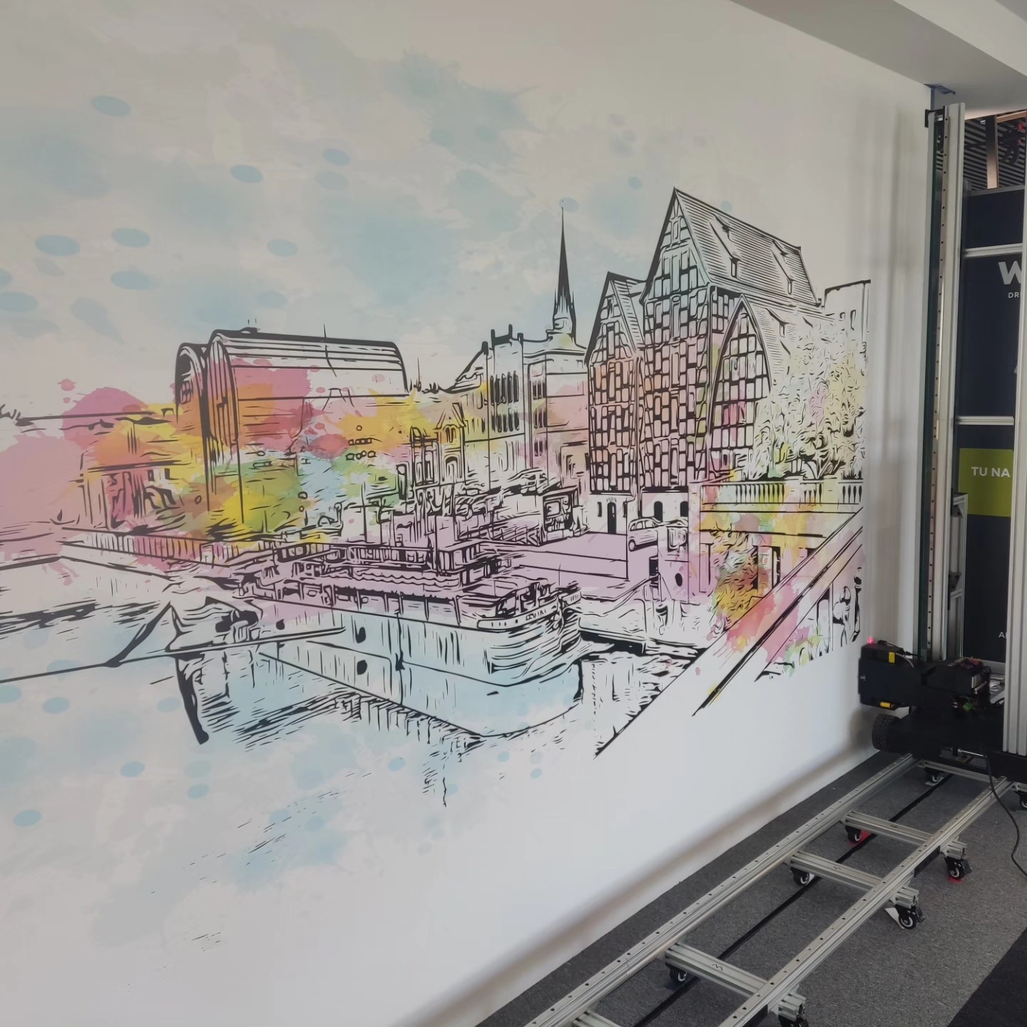 WE HAVE ARRIVED !!!
GAWRON LTD ADDS WALL PRINTING SERVICE!
BOOK NOW!