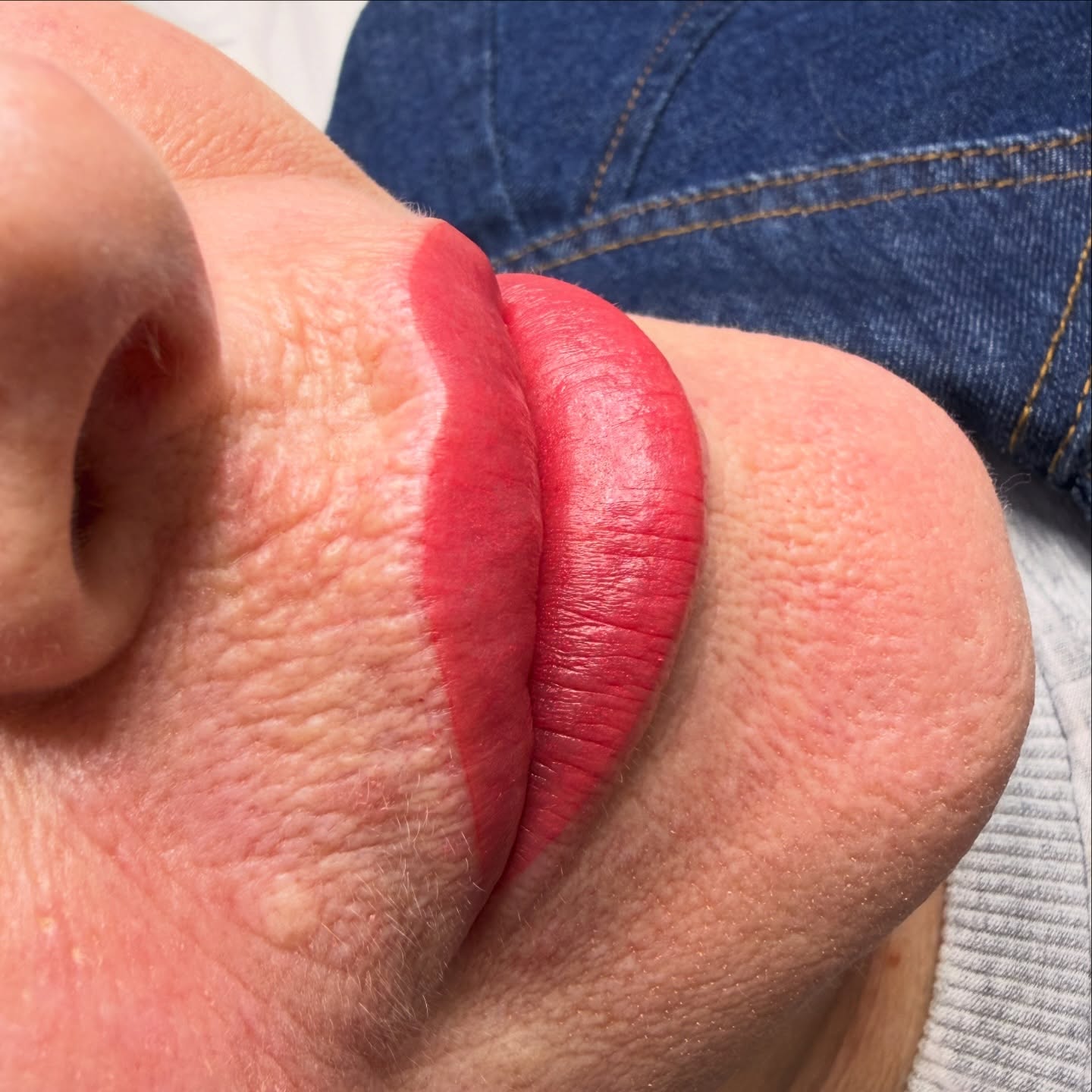 💁♀️Love this lip color I created for day for Pat❤️❤️❤️
#liptattoo #tattooedlips #liptint #lipcosnetictattoo #wellington