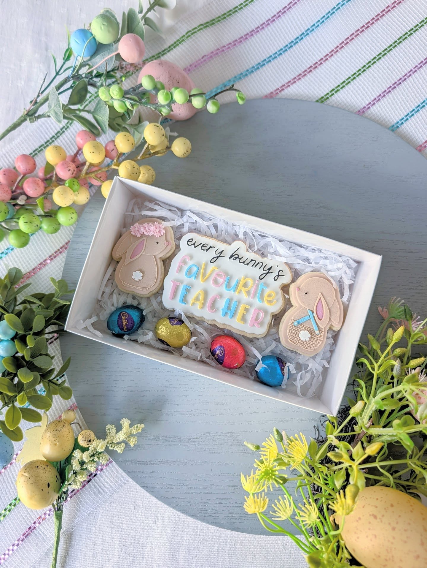 Our 2026 Easter Collection has officially HOPPED onto our website🐰✨
Our collection is filled with sweet treats your peeps will LOVE! Perfect for gifting, sharing, or a little self-treat moment🧡
Don’t miss out! Shop the range now before we sell out 🛒
📦 Pick up & postage available
⏰ Orders close Saturday 28th March, 11:59pm AEDT
Hop to it ➡️ www.mdccreations.com.au
#eastergift #eastercookies #eastereggs #eastercookiegiftboxes #eastereggs