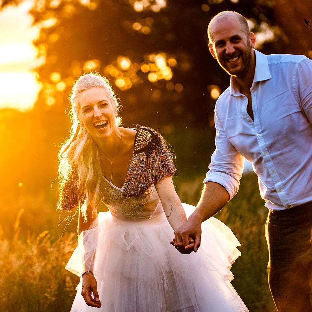 A festival of joy. Nikki & Richard @thefirepitcamp
@brunettiartistry
@labelleflowers_
@firepitweddings
#firepitcamp #firepitcampwedding #festivalwedding #festivalweddings #festivalweddingideas #norfolkwedding #norfolkweddingideas #norfolkweddingphotographer #norwichweddingphotographer #documentaryweddingphotographer #jeremyjamesweddings #weddingphotojournalist