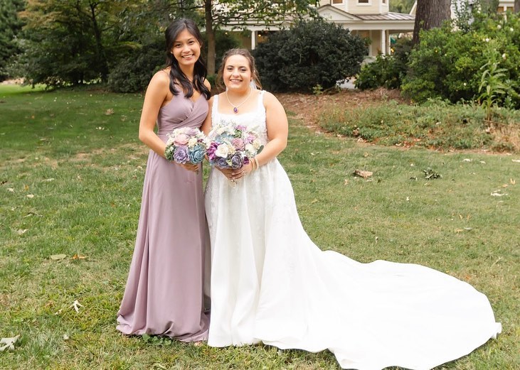 got to stand by emily as she married the man of her dreams! we’ve walked through lots of seasons together & this one may just be the sweetest of them all 🤍💭💍💍🕊️🤍💍🕊️🤍
here’s to @emilyy_samsel & @mase_4721 forever & ever! 💟 pc: @foreversouthernphotography_