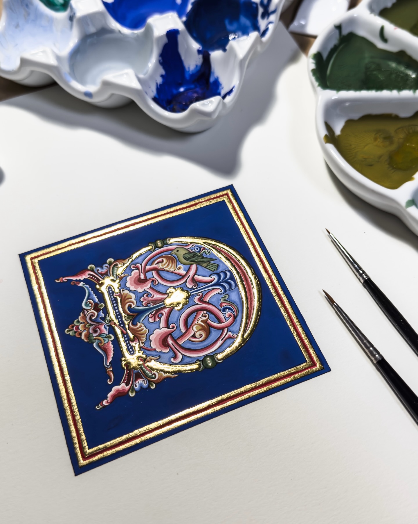 ๐ซContinuing my illuminated class series with @thegentlepenman, from a full shell gold study, ๐ง๐ต๐ฒ ๐๐ถ๐น๐ฑ๐ฒ๐ฑ ๐ฆ๐ต๐ผ๐ฟ๐ฒ: ๐๐
๐ฝ๐น๐ผ๐ฟ๐ถ๐ป๐ด ๐ฆ๐ต๐ฒ๐น๐น ๐๐ผ๐น๐ฑ ๐๐ฟ๐๐ถ๐๐๐ฟ๐ ๐ถ๐ป ๐ฎ๐ฌ๐ฎ๐ฐ to a story based border, ๐ฆ๐๐ผ๐ฟ๐๐น๐ถ๐ป๐ฒ ๐๐น๐น๐๐บ๐ถ๐ป๐ฎ๐๐ฒ๐ฑ ๐๐ผ๐ฟ๐ฑ๐ฒ๐ฟ ๐ถ๐ป ๐ฎ๐ฌ๐ฎ๐ฑ, ๐๐ต๐ถ๐ ๐๐ถ๐บ๐ฒ Iโm returning to the letter itself.
This May, Iโll be teaching ๐ง๐ต๐ฒ ๐ฅ๐ฎ๐ฑ๐ถ๐ฎ๐ป๐ ๐๐ฒ๐๐๐ฒ๐ฟ: ๐ฅ๐ฒ๐๐ถ๐๐ถ๐ป๐ด ๐๐ต๐ฒ ๐๐ผ๐๐ ๐๐ป๐ถ๐๐ถ๐ฎ๐น๐, inspired by my favourite era, the Romanesque period of the 11thโ12th centuries.
The class is built around a simple illuminated letter and is designed to be structured, approachable, and enjoyable to work through, while also exploring the richness of colour, gold, and ornament that gives the form its life.
Weโll be looking at how an initial can be built with clarity and balance, and how a historical sensibility can be approached in a way that remains thoughtful and accessible to both beginners and more experienced students.
Each student will also be guided toward arriving at a different design outcome.
Iโll share more soon. Stay tune!
#marthalaurens #thegentlepenman #gilding #theradiantletters #illuminatedmanuscript