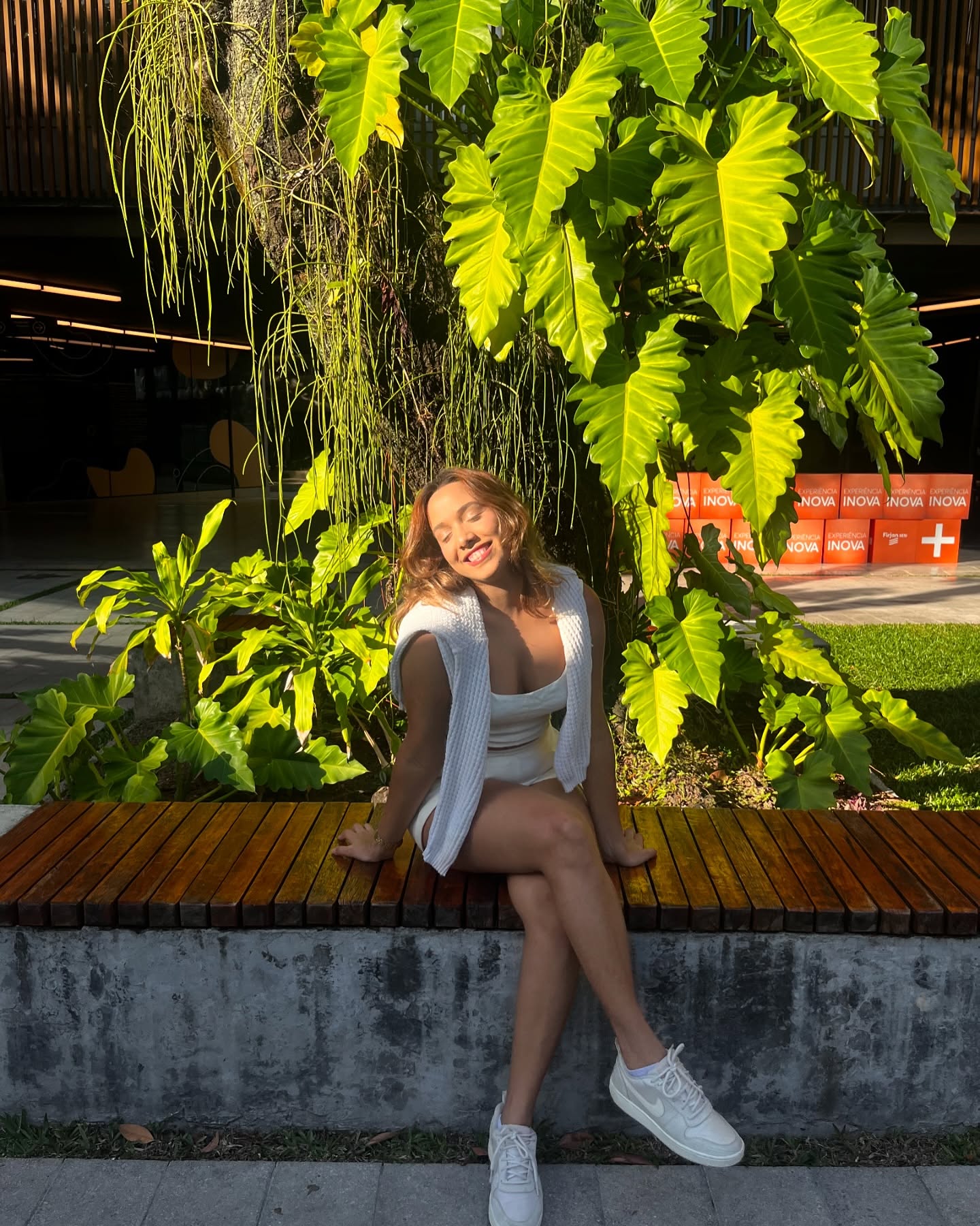 Um pouco do mês de junho ✨
Muito bom aproveitar cada conquista dentro da vida profissional, mas também poder vivenciar tantos momentos bons ao lado das pessoas que eu amo 🫶🏼