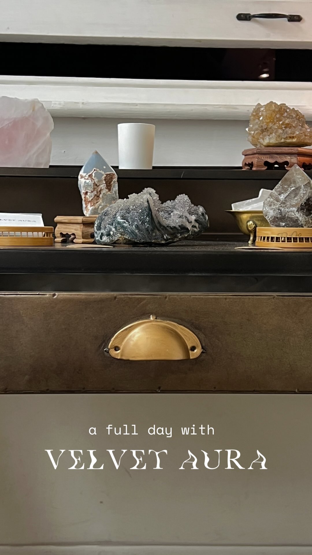 a full day running on intentions… being part of last week’s event with @revelation.jpg was an exciting milestone for Velvet Aura 🥹
we got to showcase the new crystal pieces - as well as the new affirmation writing cards ✨ - and got to be a part of a beautiful idea of combining wellbeing practices with artistic experiences
guiding everyone through breathwork exercises before each performance was something new, but it felt so harmonising that we hope more events begin to try it!
thank you to all the wonderful people we got to meet, and we hope that you use the breaths whenever you’re in need, and thank you thank you thank you @revelation.jpg 🤍
#breathworkpractice #londonevents #crystalcommunity