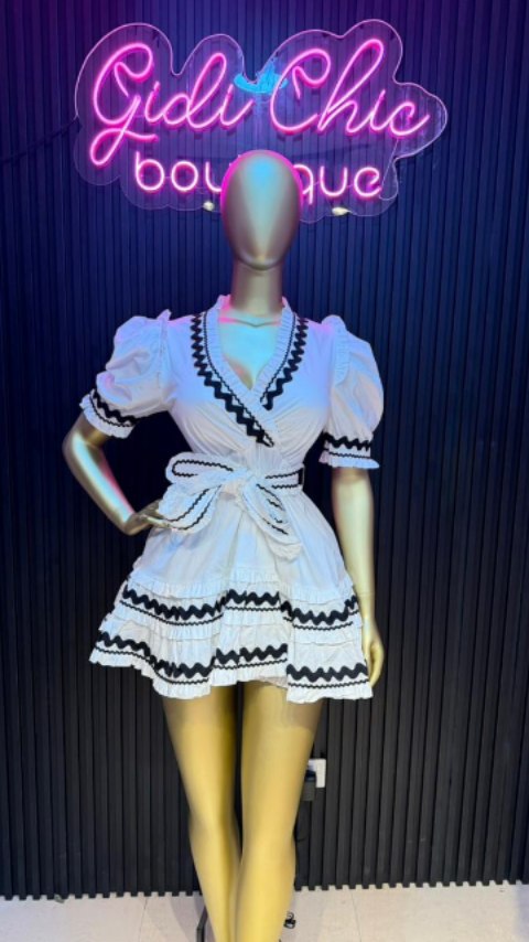 “NEW ARRIVALS ..!!! 👗💃 “
🔍RUFFLED MINI DRESS
SIZE US: S, M, L
SIZE UK: 8, 10, 12
PRICE:N35,000
AVAILABLE IN-STORE & ONLINE
HOW TO SHOP:
-SEND A DIRECT MESSAGE ON INSTAGRAM
-TELESALES AMUWO:08055190362
-TELESALES SURULERE:08055190368
WALK IN AMUWO: APPLE ESTATE PHASE 1,AMUWO ODOFIN.
WALK IN SURULERE: 27, ITIRE ROAD OPPOSITE COMMIT BUKKA.
#ootd #Dresses , #trendingreels #NewArrivals, #Womenfashion