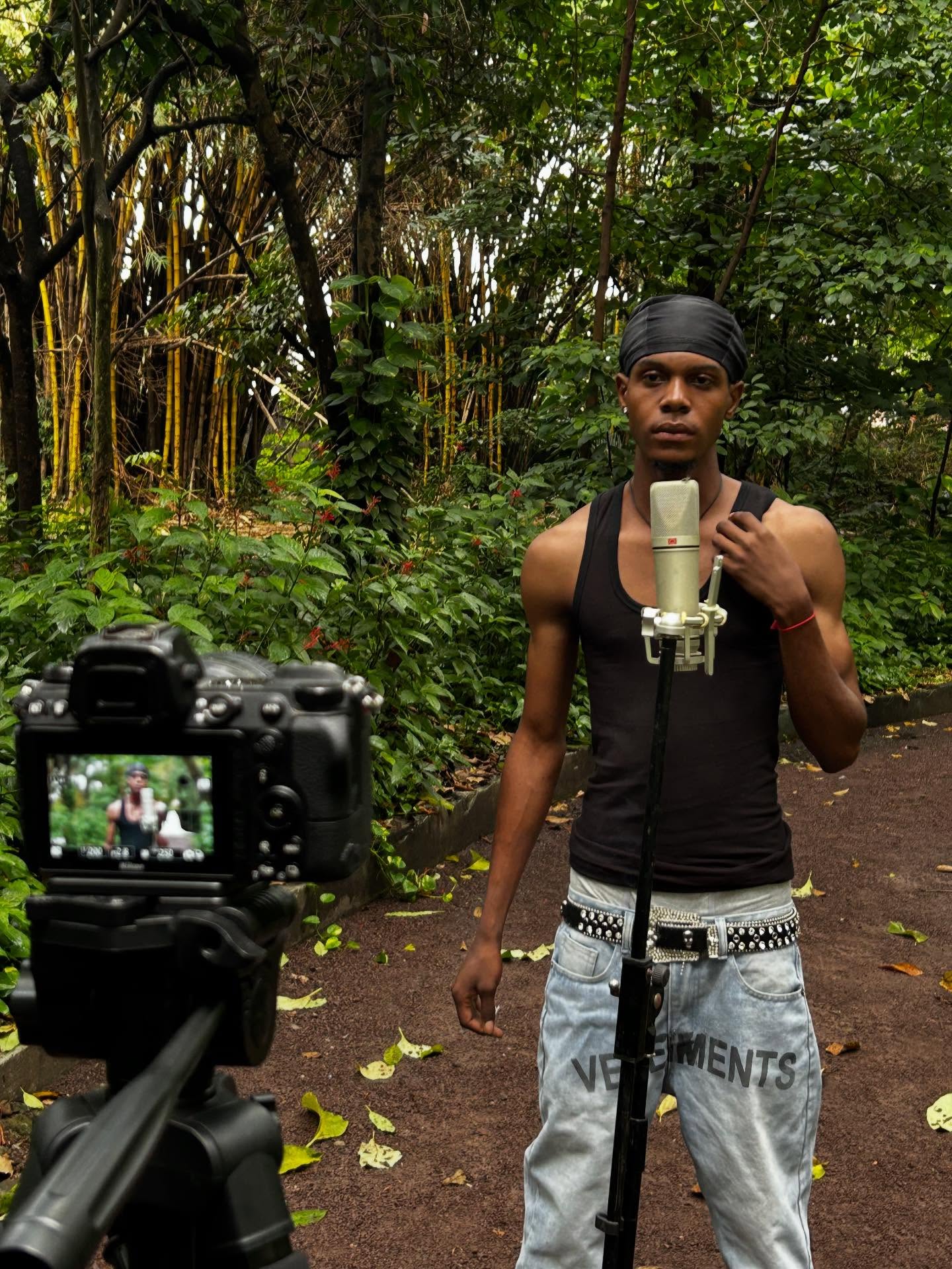 @manastra_boy @iamfeelingmelo @stan_tor131