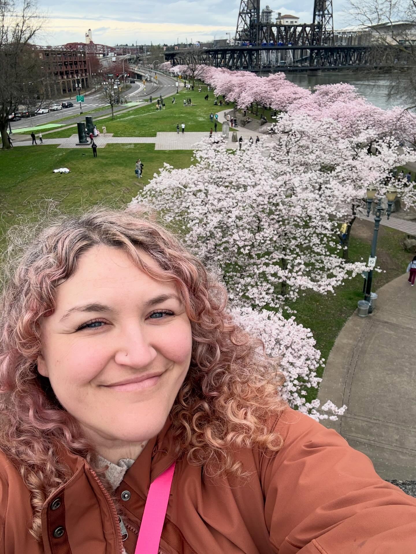 First grid post in awhile to show you my hair is currently matching the cherry blossoms and I’m loving that✌️🌸
Very happy it is spring💕