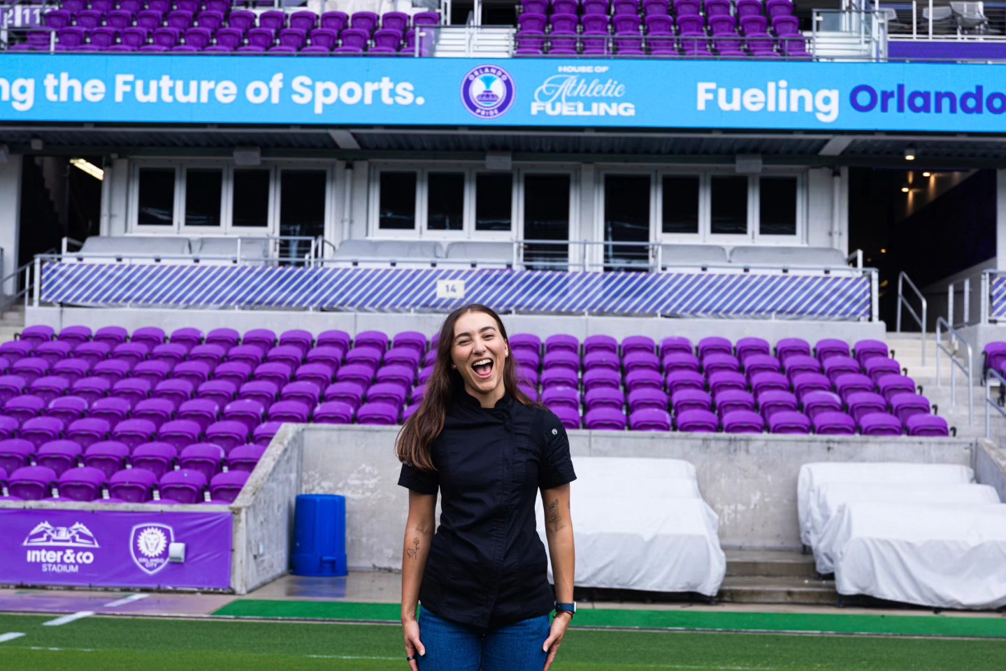 Stoked to have delivered a suite of in-stadium graphics to ring in @houseofathleticfueling as the OFFICIAL PERFORMANCE CULINARY PARTNER of @orlpride !
A massive congratulations to @chef.gia and an even bigger thank you for allowing me to be a part of the journey!
šø @idealshotsllc
#graphicdesign
#motiongraphics
#orlandopride
#houseofathleticfuelijg
#orlando