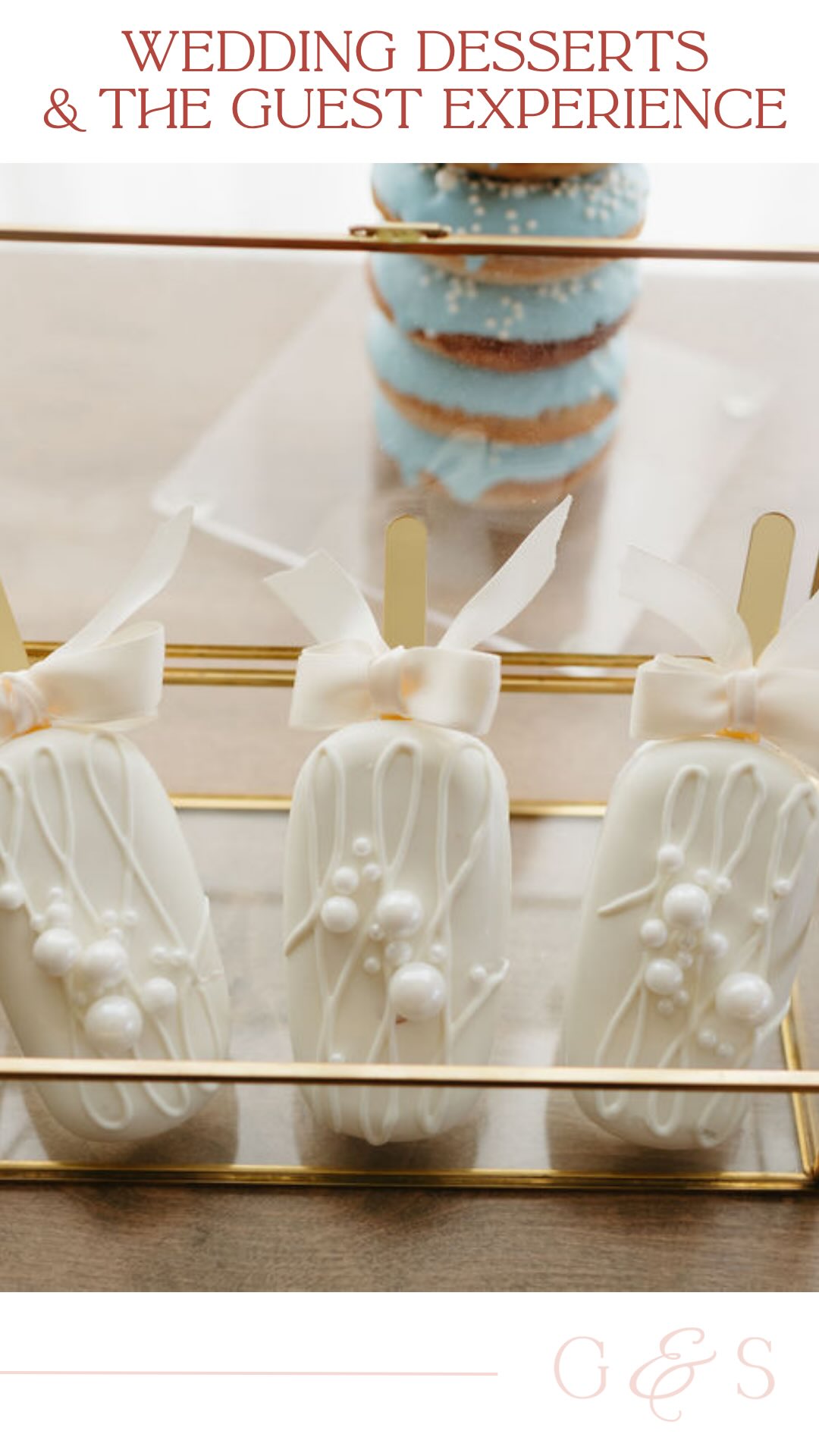 A dessert table is one of the few moments on your wedding day that invites people to pause, gather, and connect 💕 When done right, it gets noticed. Talked about. Photographed. Returned to.
Thoughtfully curated desserts don’t just satisfy a sweet tooth — they create a shared experience. Guests linger, conversations happen, smiles happen ✨ Intentional dessert becomes a memory. It’s not just what you serve, it’s how it makes everyone feel.
—
Cake & Desserts: @gingerandspicecakery
Video/Photography: @kieraschussler.photo
Florals: @prairieandpine.floraldesign