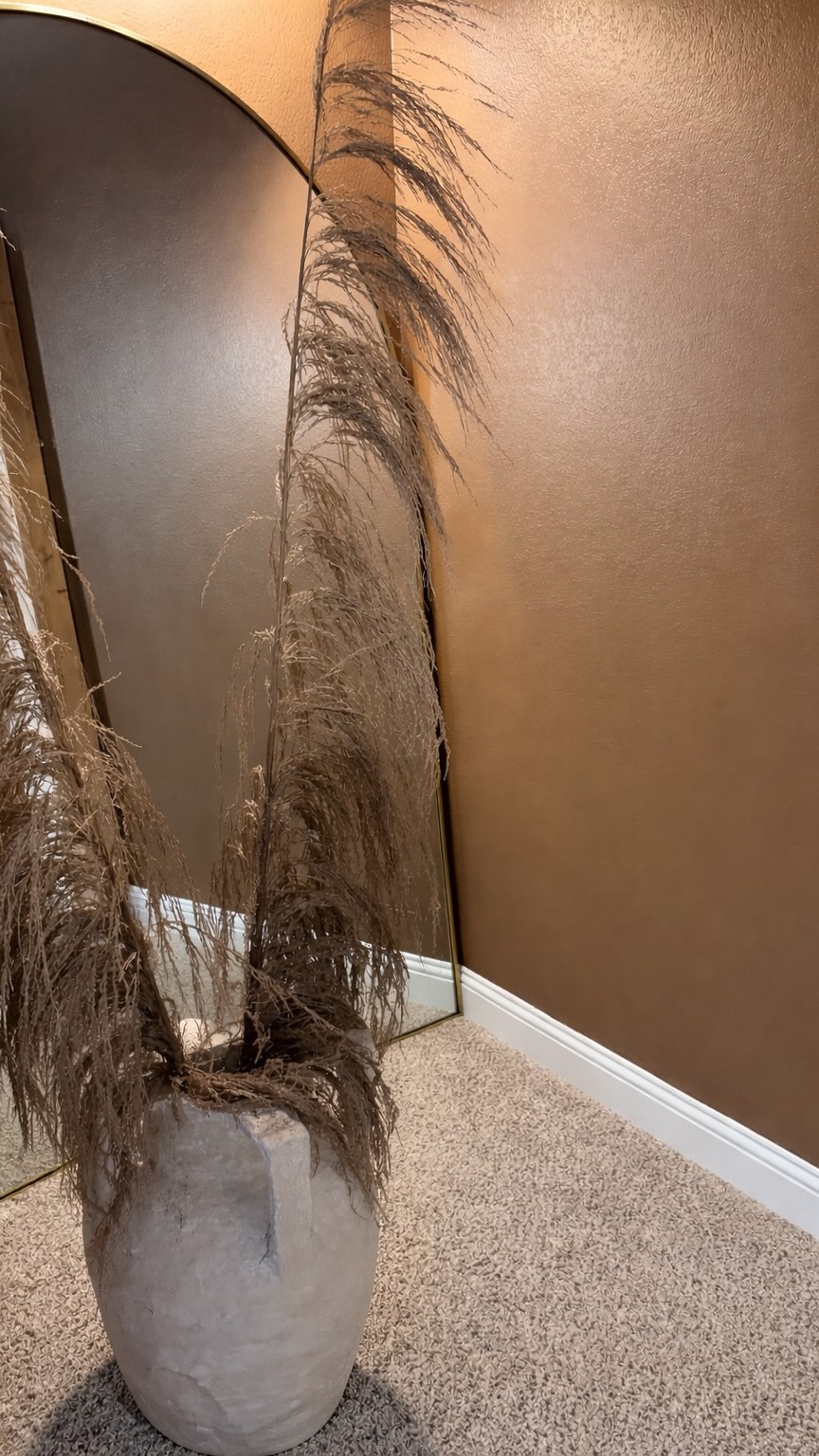 This project is proof that you don’t always need to start from scratch. My client already had their furniture - my job was to refine, layer, and transform the space into something that truly feels like home. Stay tuned 🤎
#flawlessspaces #blackinteriordesigner #interiordesign #bts #colordrenching