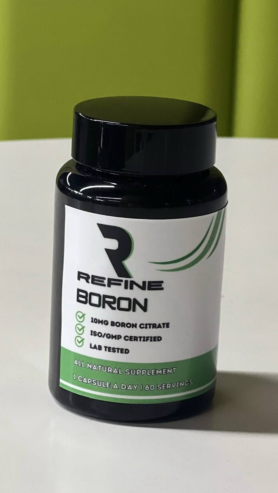 Not all runners are skinny.
If you want to run fast and still look strong, you need to protect your hormones.
High mileage, poor recovery, low calories and no micronutrient support will tank your performance over time. Strength and speed come from balance. Train hard, recover properly, and support what your body actually needs.
Run fast. Stay strong. Protect your hormones.
#running #boron #menshealth #refinesupplements