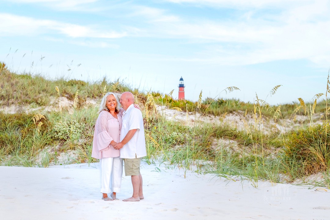 I absolutely love these photos I captured at a recent sunrise beach session in Ponce Inlet.☺
#daytonabeachphotography #daytonabeachphotographer #daytonabeach