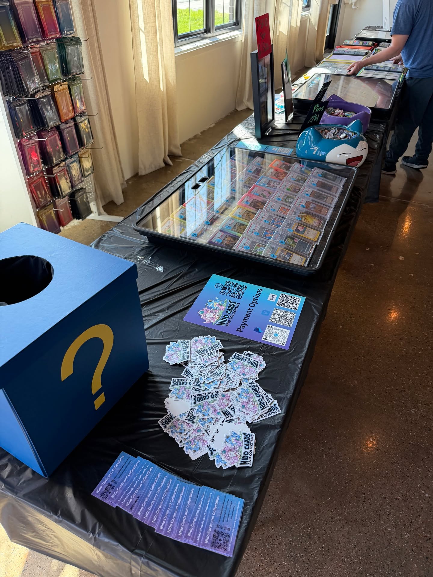 We’re here, set up, and ready for a big day at Card Con 🙌
Come hang with us at The Hearth in SLC from 10am–6pm!
We brought the heat — singles, slabs, and Dragonscale slab guards 🔥
Let’s make some deals 🤝
#cardcon #slc #pokemontcg #lorcana #mtg #dragonscalesupplies