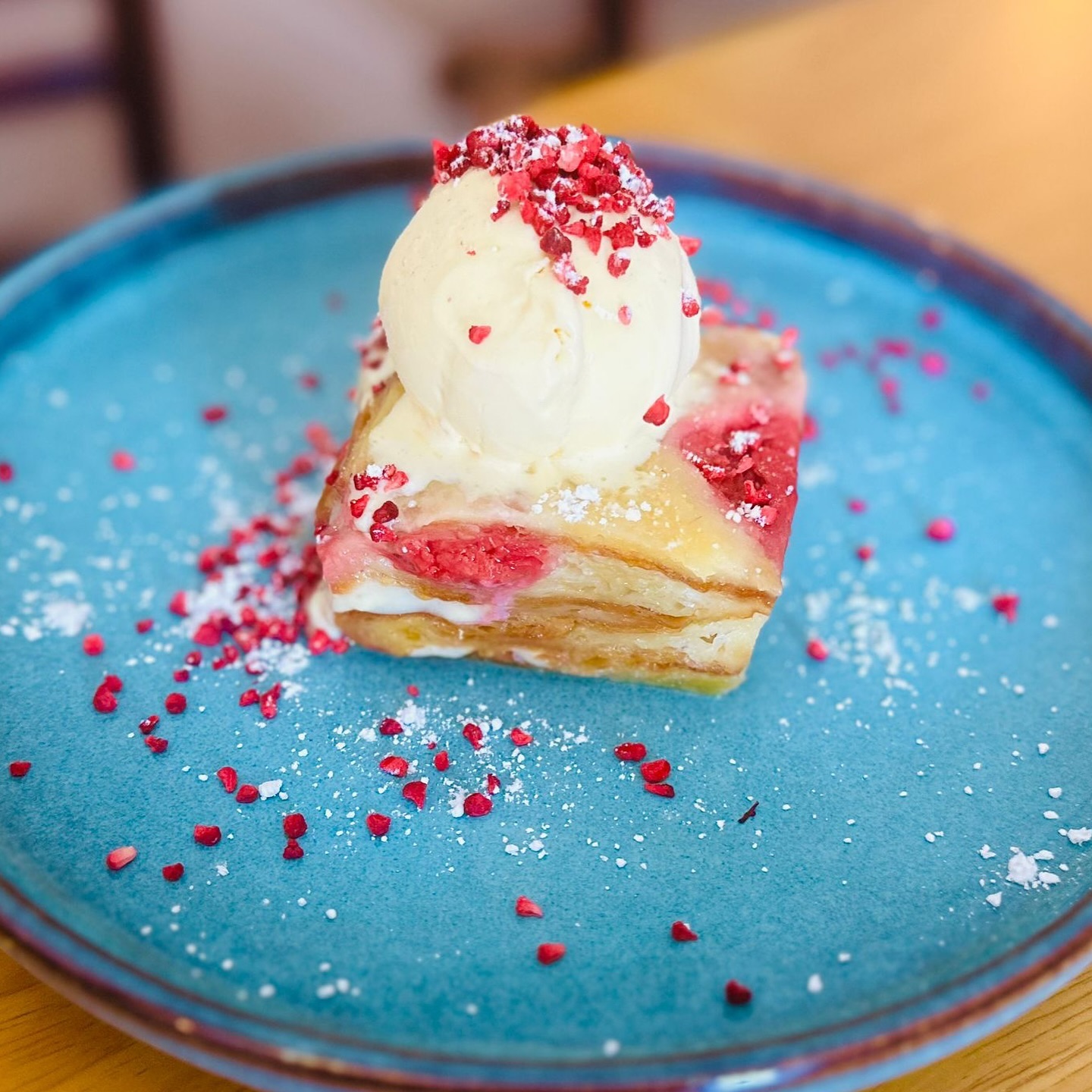 Have you tried any of our homemade desserts yet? Raspberry and white choc bread and butter pudding is our favourite !! 🍓