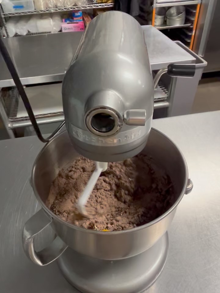 âď¸ â¨SNEAK PEEK
Just a little sneak peek of something sweet coming your wayâŚ..đ
Letâs just say your coffee runs are about to get a major upgrade!
Stay tuned đ¤ @clarksvillecoffeerealestate
#sneakpeek #coffee #somethingsweet #comingsoon