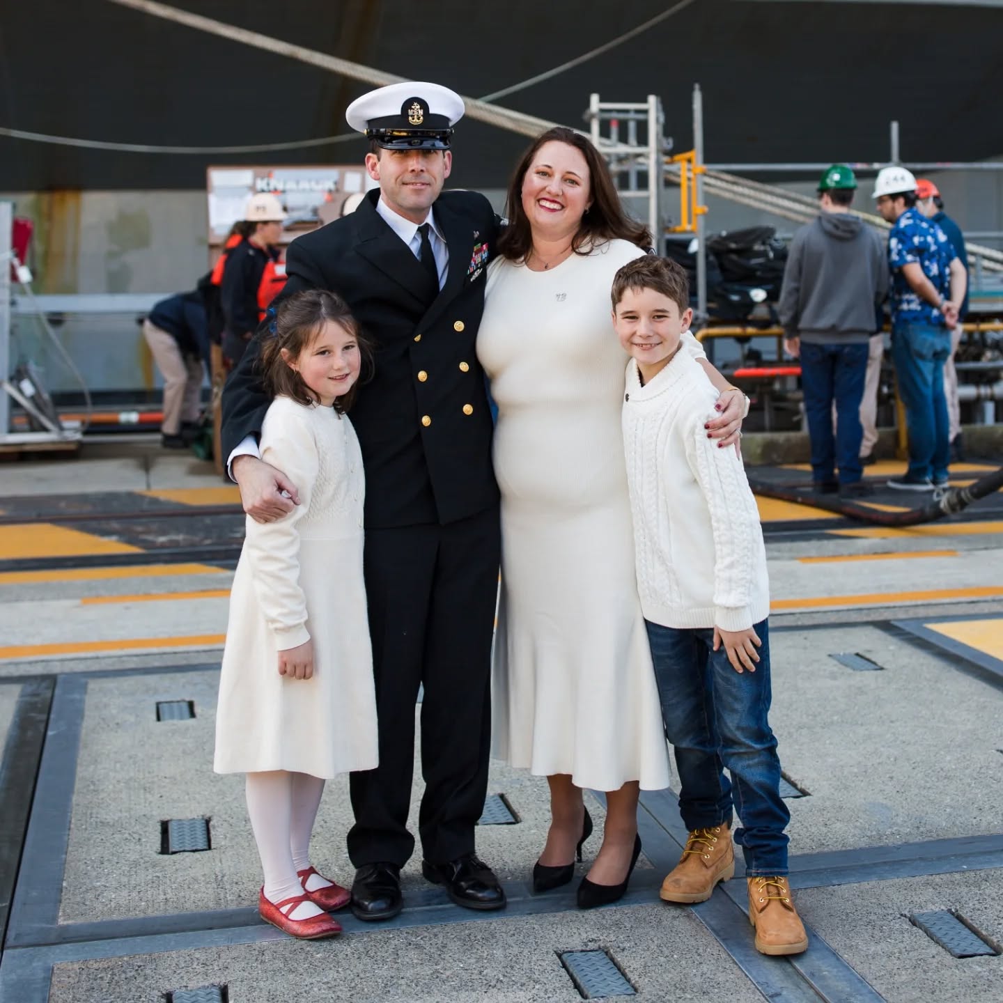 Welcome Home USS George Washington!
Welcome home, Sean! You were so missed.
Jessica is my neighbor and we've been so blessed to live by them! She's an ombudsman so her family was one of the first in line to get their daddy back!
#ussgeorgewashington #welcomehomeussgeorgewashington #georgewashingtoncvn73 #yokosukabase #yokosukanavalbase