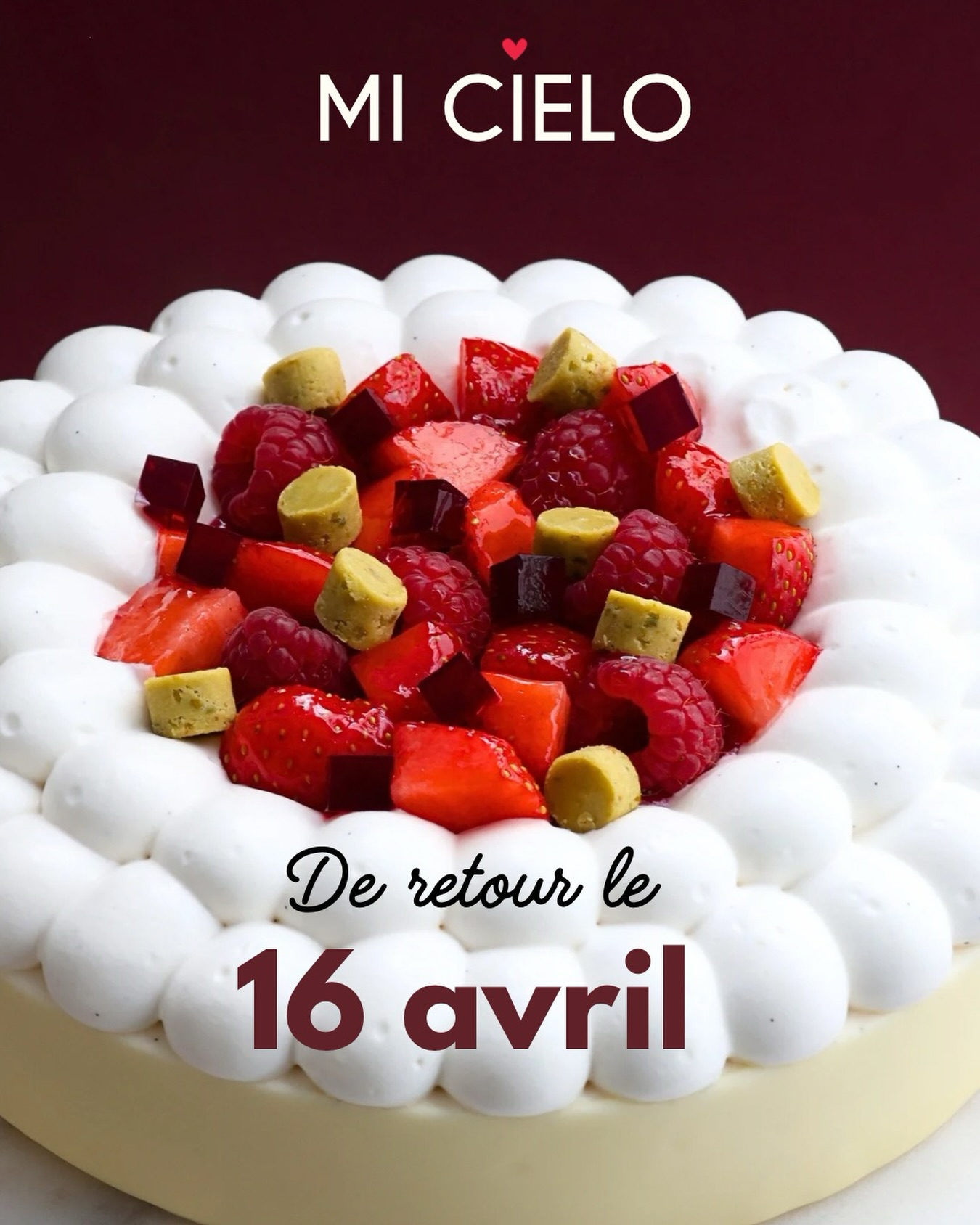 Merci. Vraiment, du fond du cœur. ❤️
Merci à chacune et chacun d’entre vous qui poussez notre porte, qui nous faites confiance pour vos anniversaires, vos événements, vos moments précieux… ou simplement pour le plaisir. Merci pour vos sourires, pour votre fidélité, et pour revenir encore et encore. Merci à celles et ceux qui prennent une minute pour nous laisser un petit avis sur Google Maps, cela nous aide bien plus que vous ne l’imaginez.
Et un merci tout particulier à notre incroyable équipe, en laboratoire comme en boutique, Élodie, Charlotte, Valérie, Camila, Stéphane et Virgile, qui donnent chaque jour le meilleur d’eux-même pour vous apporter un peu de soleil, un peu de douceur, et beaucoup de bonheur. 🫶👯♀️
Il est temps pour nous de faire une pause, de nous reposer, et de revenir avec encore plus d’énergie, de créativité et d’amour à partager avec vous.
Vous nous demandez souvent quand sera notre dernier jour. La vérité, c’est que nous ne le savons pas encore. Ce que nous savons, c’est que dès que nous aurons plus d’informations, nous les partagerons avec vous. Parce que vous êtes devenus bien plus que des clients: vous êtes la famille Mi Cielo. 😘
Gracias, un millón de gracias! 🌈
Hasta pronto!
Blanca, Diego y Léna ☀️