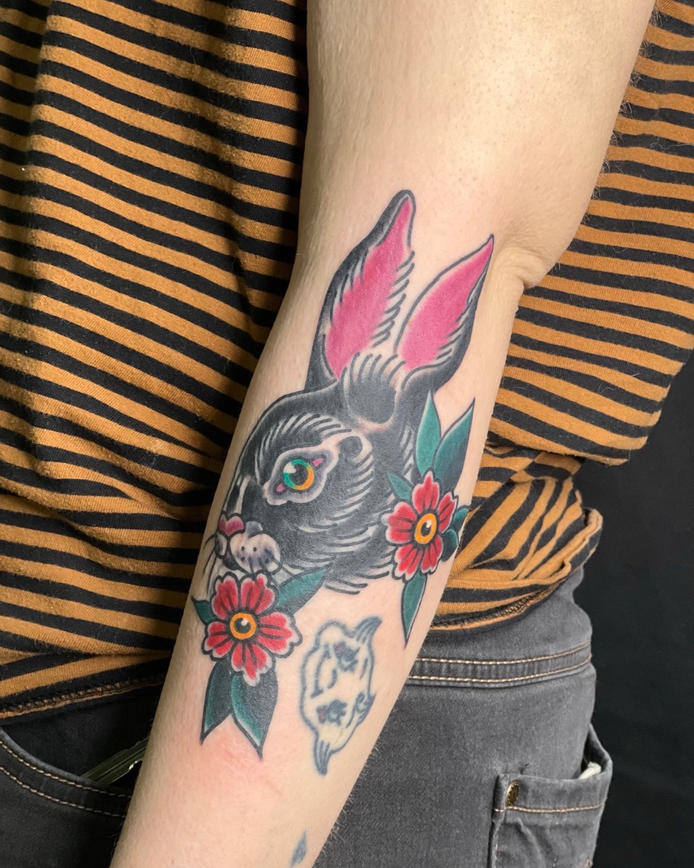 Traditional rabbit by Michael
@anstine.tattoo
To book with Michael
Request an appointment an
TitanTattooNashville.com
#traditionaltattoos
#rabbittattoo
#traditionalrabbittattoo
#nashvilletattooshop