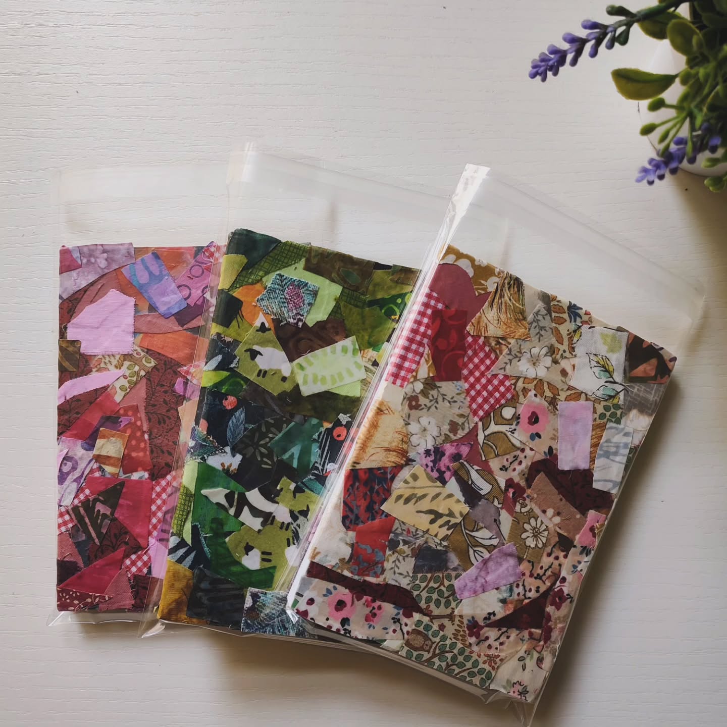 Turning fabric scraps into treasures.
Fabric crumbs on notebooks, applique birds and prickly pear cactuses. What's not to love.
I paint with paper and fabric, filling my art with bold colours and rich texture. Check out all available collage works at paintingbeautifulplaces.com
#collagearts #contemporarycollage #fabriccollage #collagestories #trashtotreasure