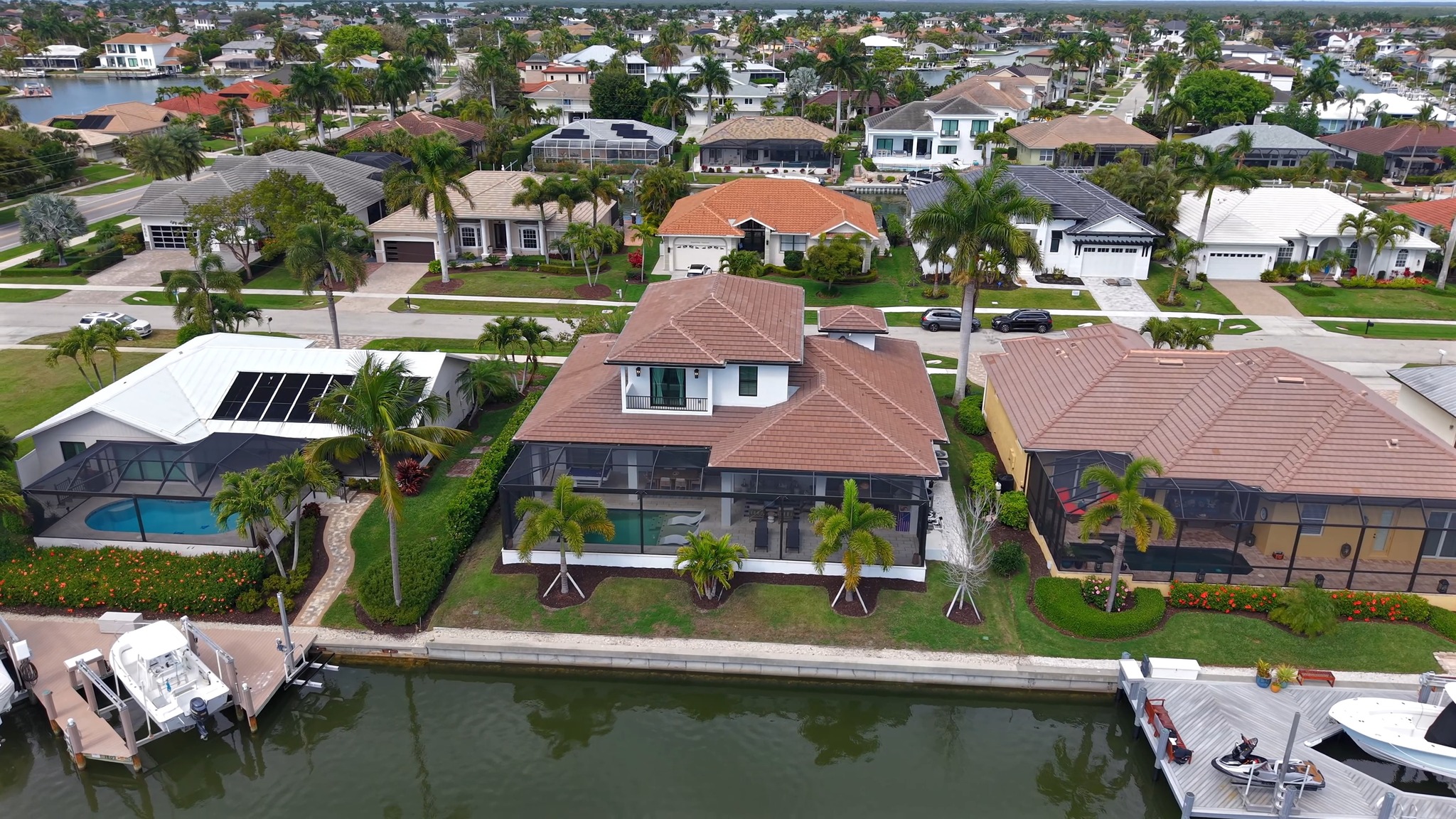 New construction in Marco Island with stunning Gulf views—modern design, bright open spaces, and the ultimate Florida lifestyle.
📍1813 Menorca Ct
.
.
.
#MarcoIsland #GulfLiving #NewConstruction #LuxuryHomes #FloridaRealEstate #TurnkeyPhotography #DreamHome #WaterfrontLiving #NaplesRealEstate #BeachfrontProperty #HouseGoals #LuxuryListing #FloridaLuxuryHomes #CoastalLiving #ModernHome #RealtorLife #RealEstatePhotography #HomeInspo #PropertyOfTheDay #LuxuryProperty #RealtorNetwork #ListingOfTheDay #OpenHouseReady #FloridaHomes #BeachLife #NaplesLuxury #RealEstateExpert #HomeForSale #TurnkeyShots #GulfCoastHomes