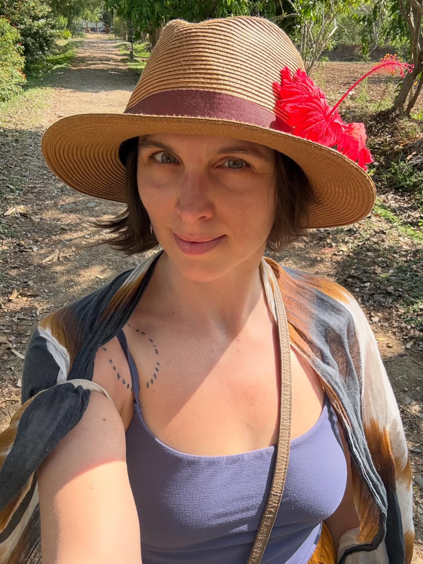 “Everyday is a journey and the journey itself is home” - Matsuo Bashô
Greeetings from the ashram in the South of India. I decided to take a couple of weeks to reconnect with myself and give myself space to be, get inspired, create.
I am doing some writing while here and sharing it via Substack. Check the link in the bio. This writing is a mix of my own journey and experience, yogic teachings, reflections on living in this body and on this planet.
❤️🙏🏽✨
#yoga #life #writing #art #living