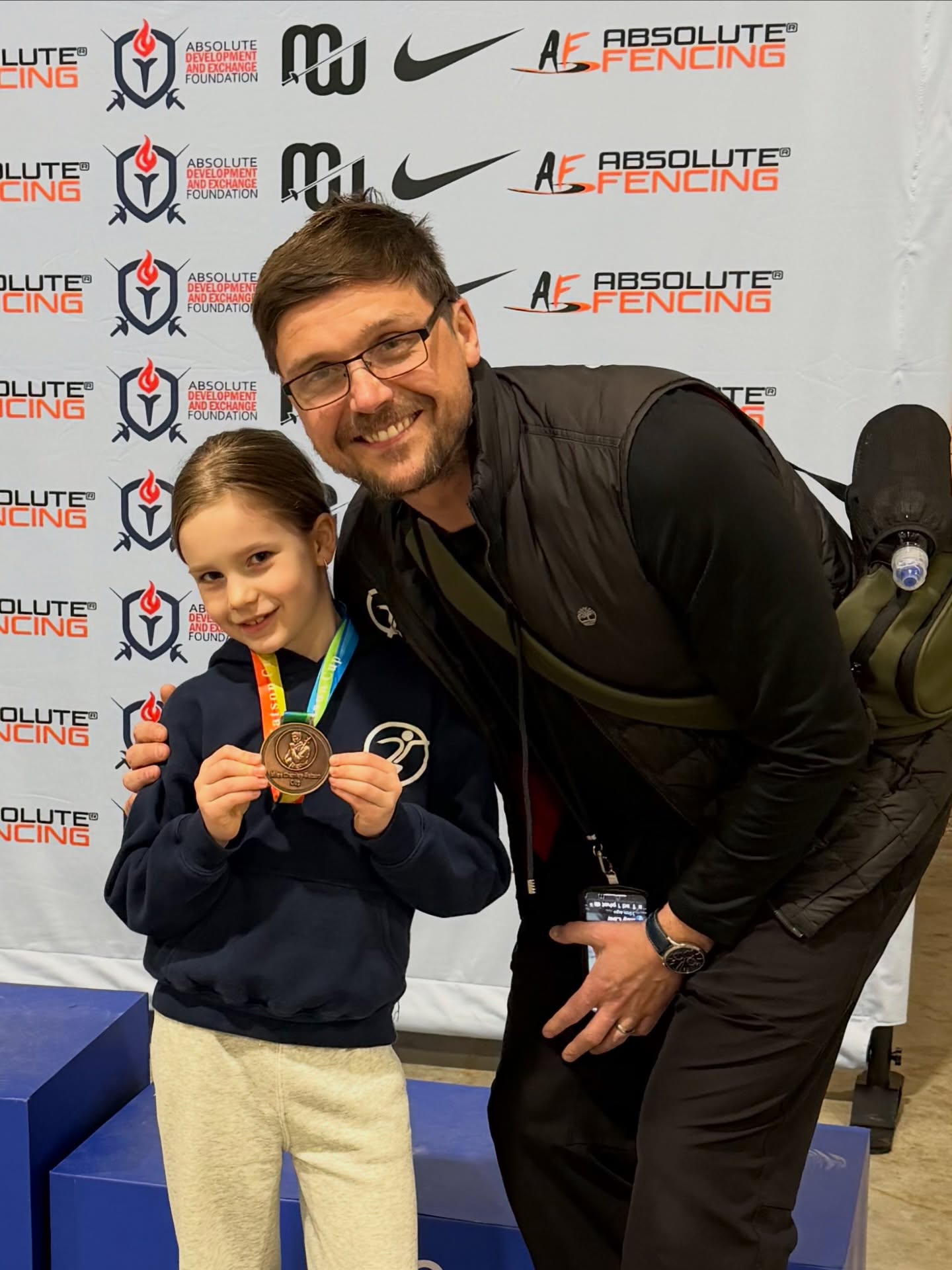 Miles Chamley-Watson Cup ⚔️
RYC / RJCC / ROC
Y8 Elizabeth placed 8th 🏅
Nerves were real, she struggled in pools with just one win, but didn’t let that define her. She came back strong in DEs and showed real grit and determination.
Only her 3rd tournament ever, and already learning how to fight through adversity 💪🔥
So proud of this comeback!