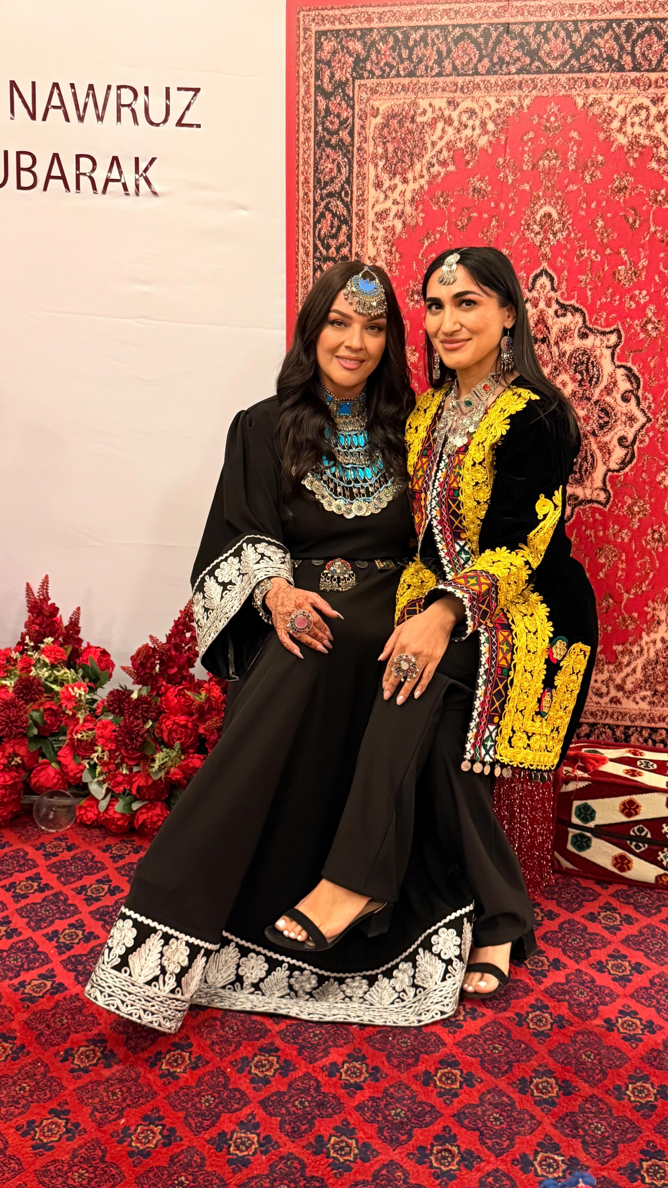 About last night… ✨☁️
.
.
.
Beyond obsessed with the vibes at the Nawroz & Eid Gala! It was giving couture, it was giving culture, and you know we had to bring the glow✨
Huge thank you to @arianaa_events for putting together such a dream event 🎀
#gala #fashion #beauty #skincare #culture