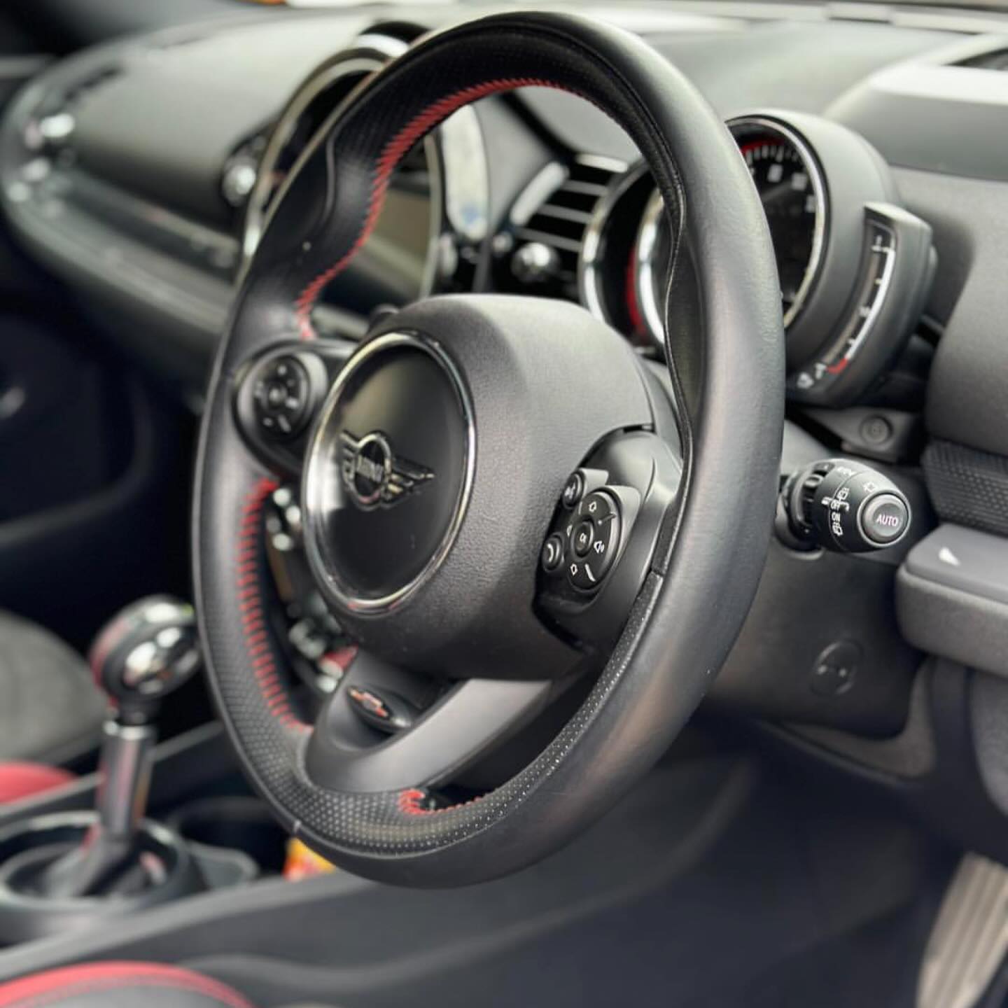 JOHN COOPER WORKS INTERIOR SHOTS πΈ
ecossecustoms.com
We are a fully mobile valeting & detailing company based in Linlithgow, West Lothian π
Contact our page directly for booking inquiries π₯
