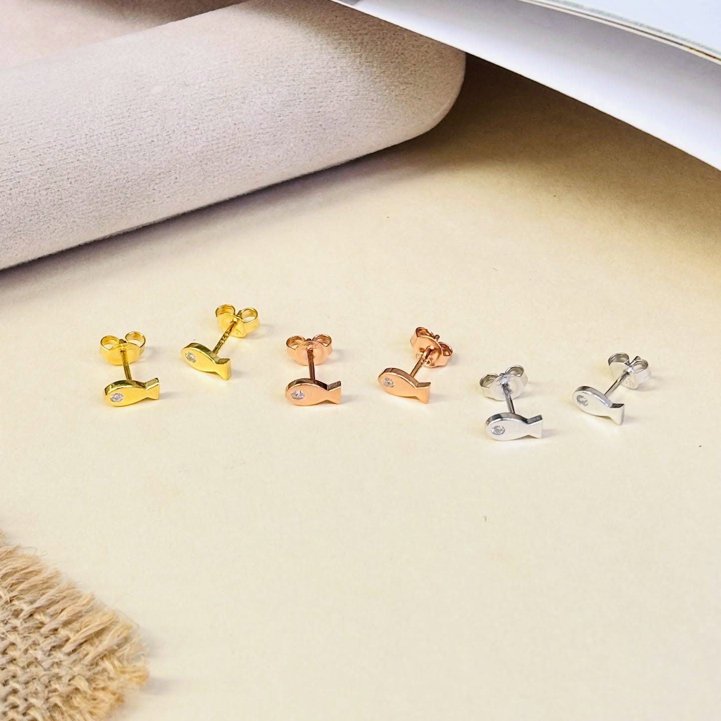 925 silver mini fish earrings with white & green CZ 🐟✨