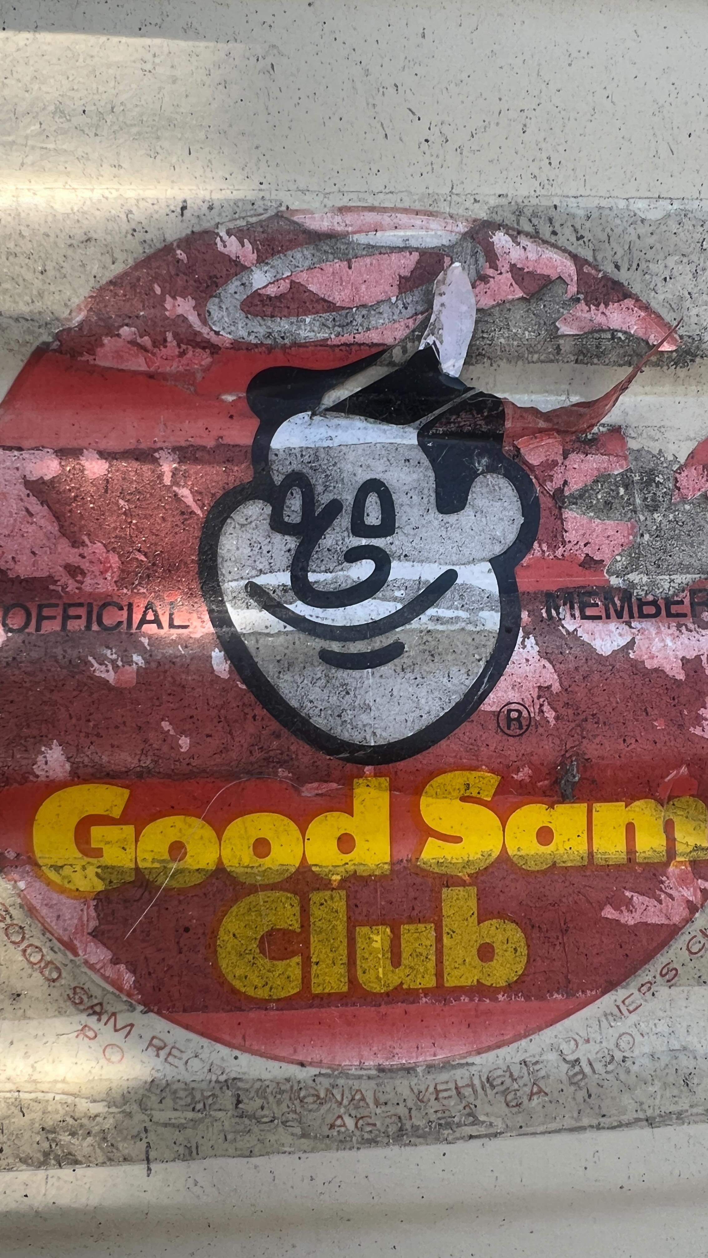 Stretching the legs on our way home from @cullullerainefestival