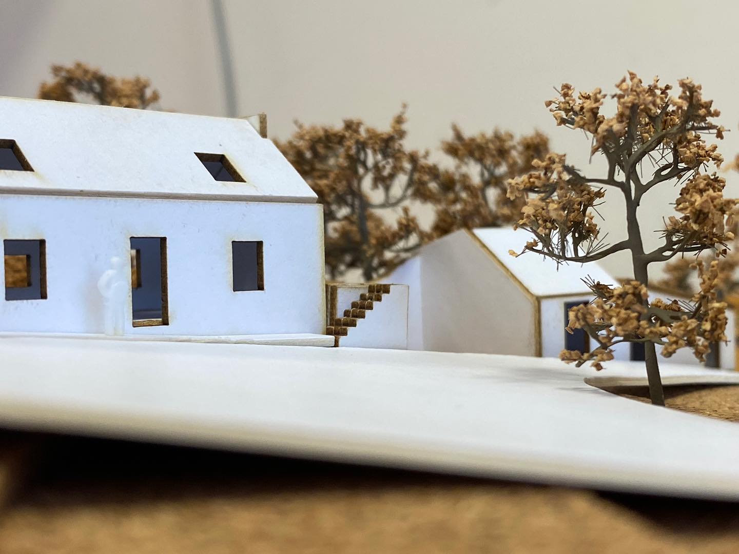 New model in progress! This existing farmhouse outside Letterkenny is a look back to our agricultural past, and with our proposed extension design we aim to provide a strong sense of comfort and familiar homely warmth.
#farmhouse
#donegal
#discoverireland
#3dmodeling
#cardmodel
#architecturemodel