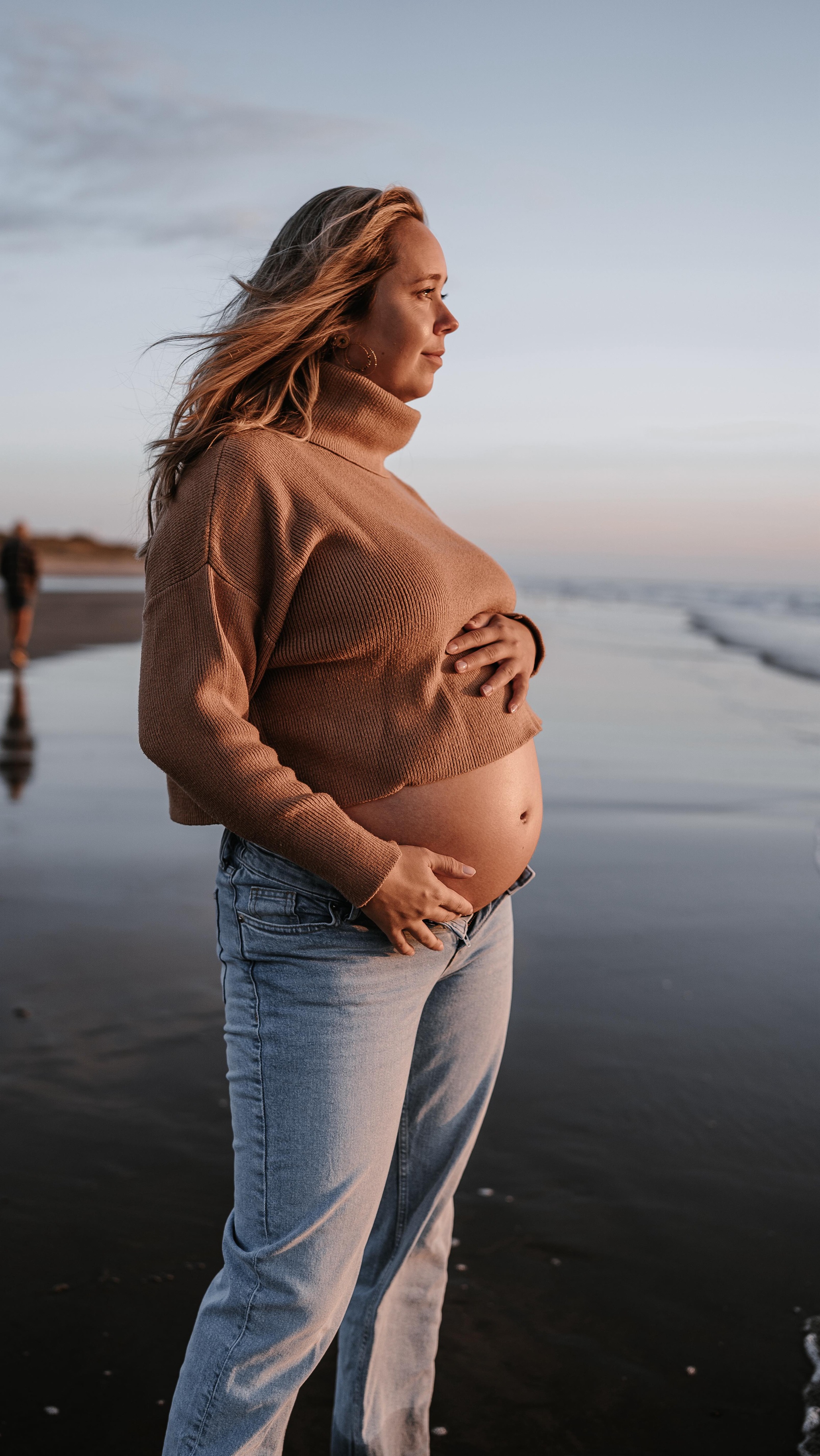 Altijd weer dankbaar voor elke nieuwe klant die een shoot bij mij boekt en mij vertrouwt met het vastleggen van de meest dierbare momenten!🥰
Een zwangerschap, een bruiloft, een newborn shoot.📸Ik voel me toch elke keer weer heel erg vereerd als ik gevraagd wordt!
•
•
•
#zwangerschap #zwangerschapshoot #zwangerschapsverlof #zwangerschapsfotografie #kindjeopkomst