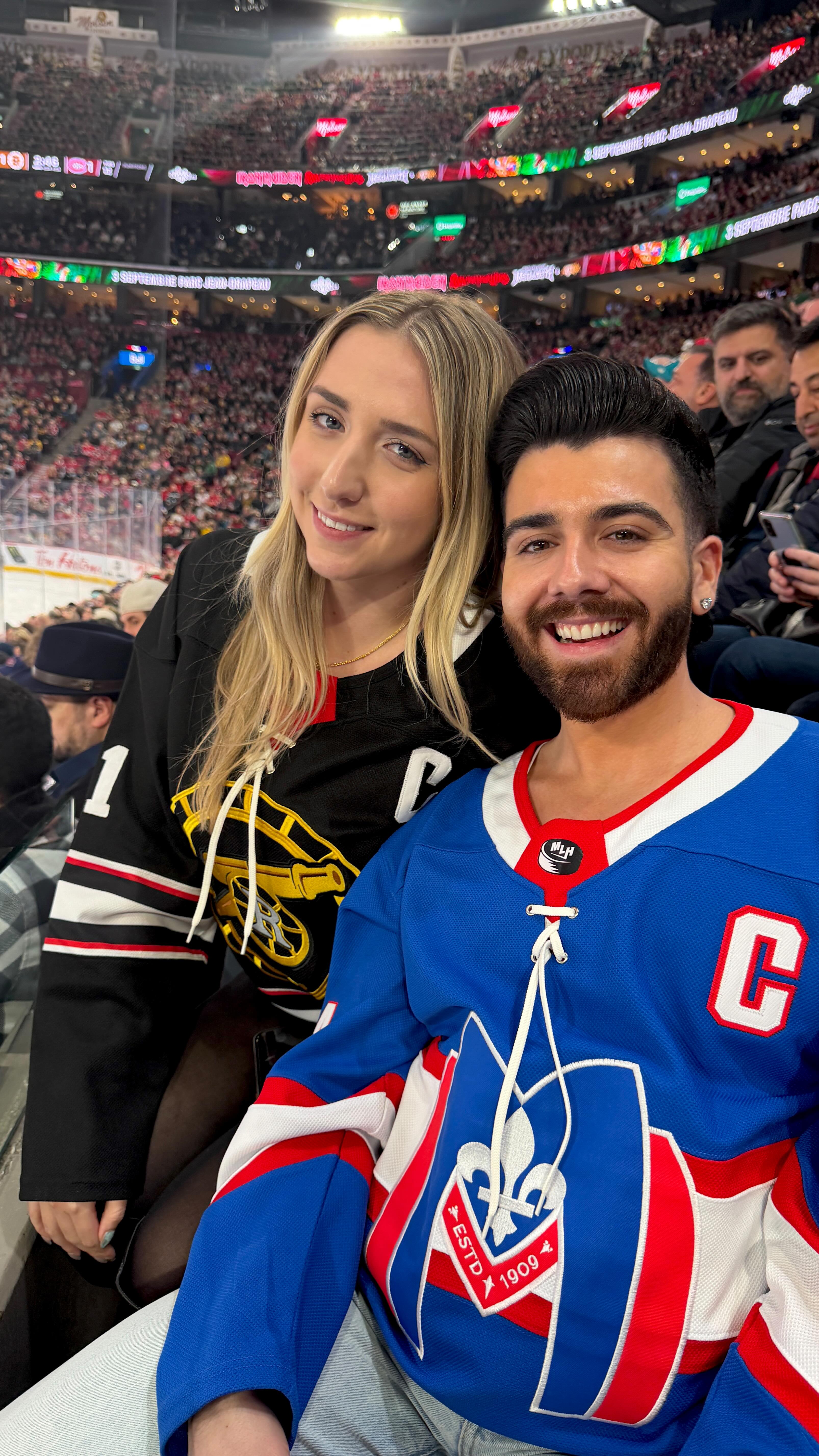Today felt like sunshine ☀️
Thank you SO much @CraveCanada for sending me to this @HeatedRivalryCrave super fan experience 🏒❤️🥅
While Shane Hollander and Ilya Rozanov weren’t playing on the ice, you could certainly feel their presence in the crowd and at the pre-game Heated Rivalry themed party 🎉
#HeatedRivalry #CravePartner