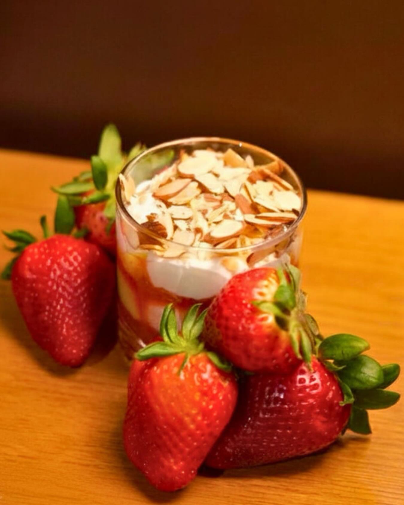 Pink Lemonade Trifle 🍓🍋
Vanilla genoise, strawberry purée, lemon curd, house made whip cream
Come by and try this dessert special made by Jhesi- her gluten free desserts hit the spot everytime 🤩
#1864bozeman #bozemaneats #downtownbozeman #bozemanrestaurants